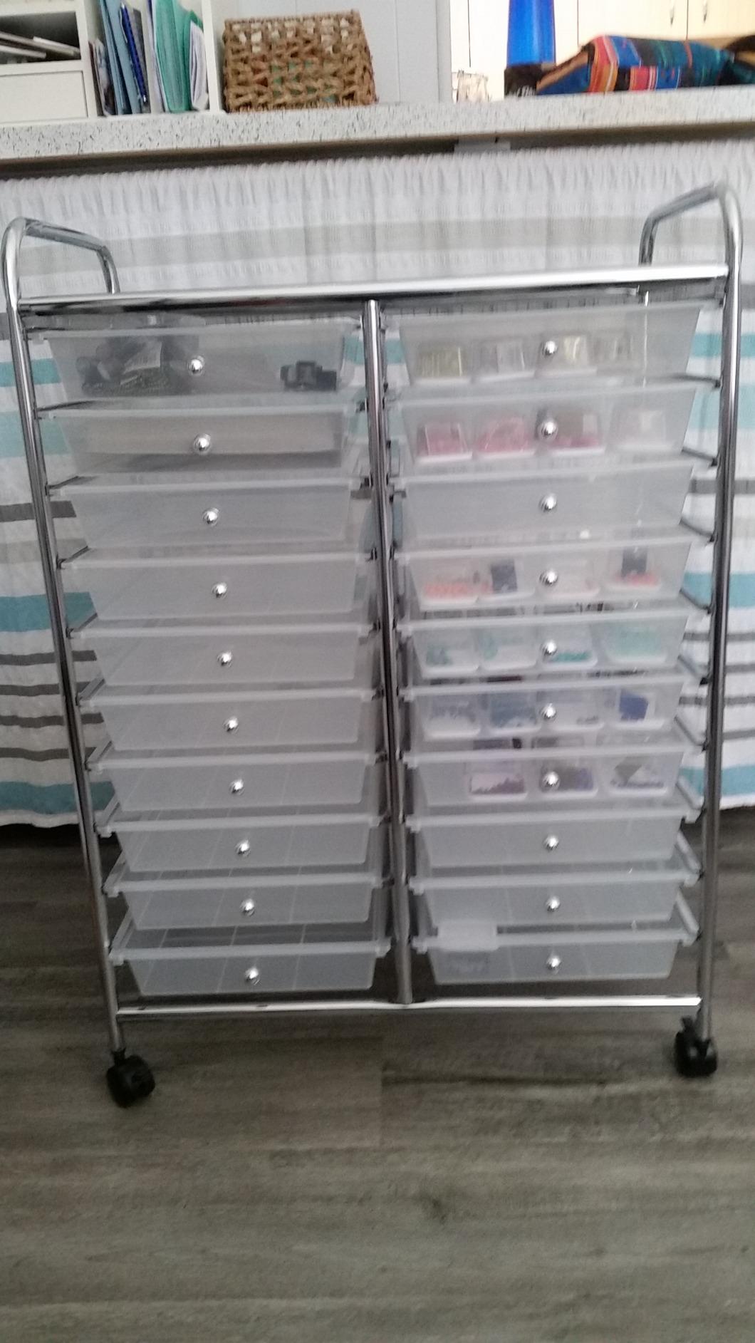 Giantex Rolling Storage Cart with 10 Drawers, Utility Cart w/Wooden Tabletop, Handle, Lockable Wheels, Multipurpose Organizer for Art Craft Scrapbooks Paper, Drawer Carts for Dorm School Office, White customer photo 1