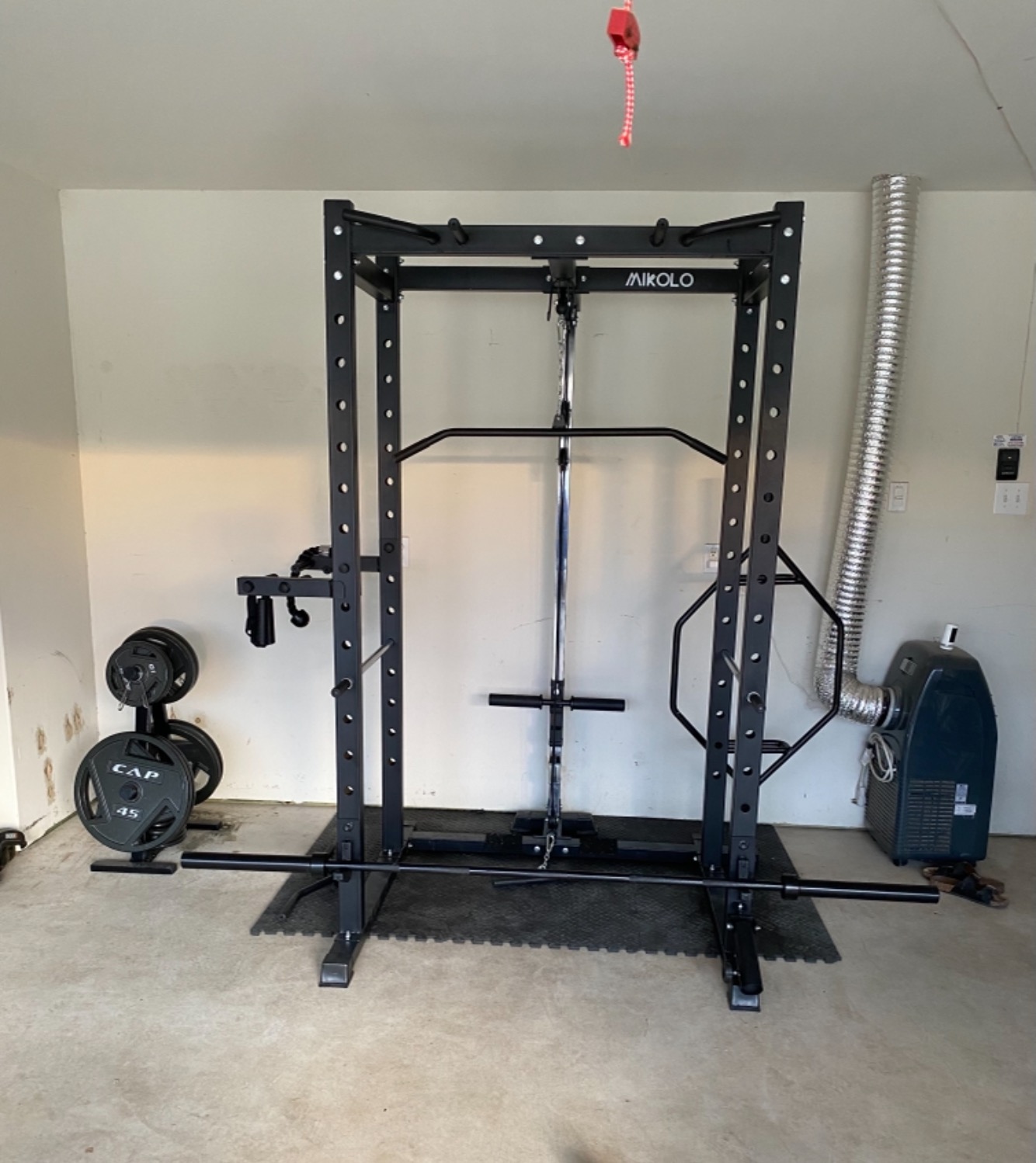 Mikolo M4 2.0 Lite Smith Machine, 2200LBS Power Cage with LAT Pulldown & Cable Crossover, All-in-One Home Gym Squat Rack with Aluminum Pulley System for Full-Body Workouts customer photo 2