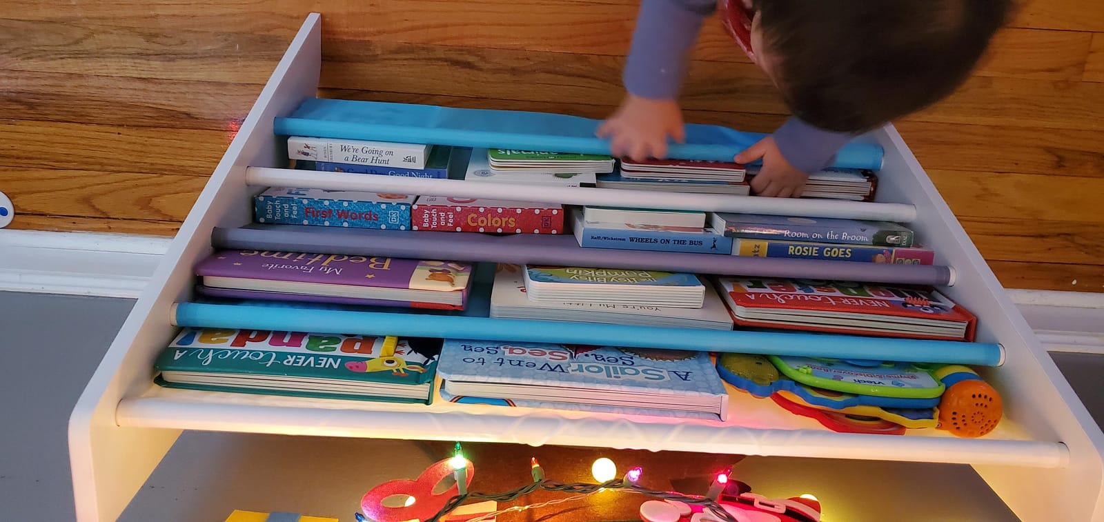 SONGMICS Kids Bookshelf, 4-Tier Toddler Bookcase, 24.6 x 9.8 x 23.6 Inch customer photo 2
