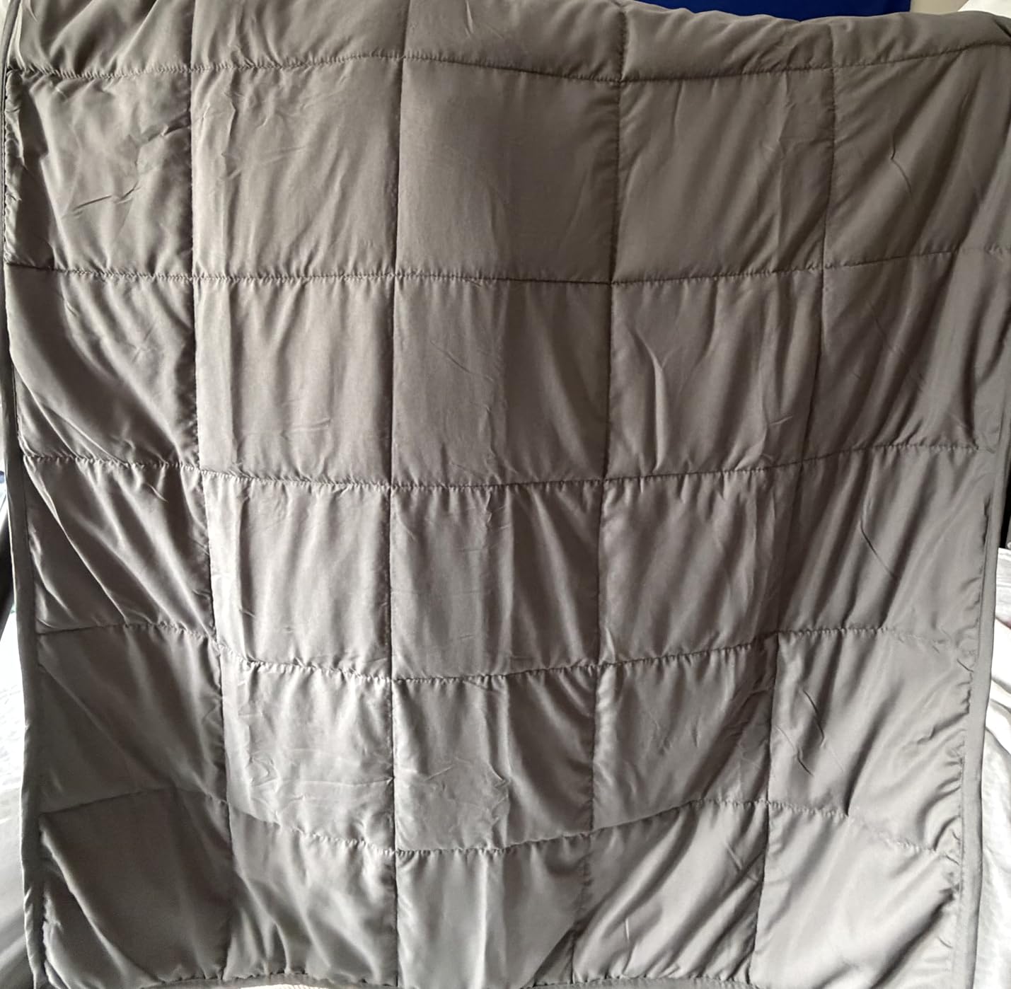 Smart Queen Weighted Blanket 5lbs (41”x60”,Grey) Throw Size Soft Cooling Heavy Blanket for Sleeping, Breathable All Season Comfort with Premium Glass Beads,Machine Washable customer photo 2