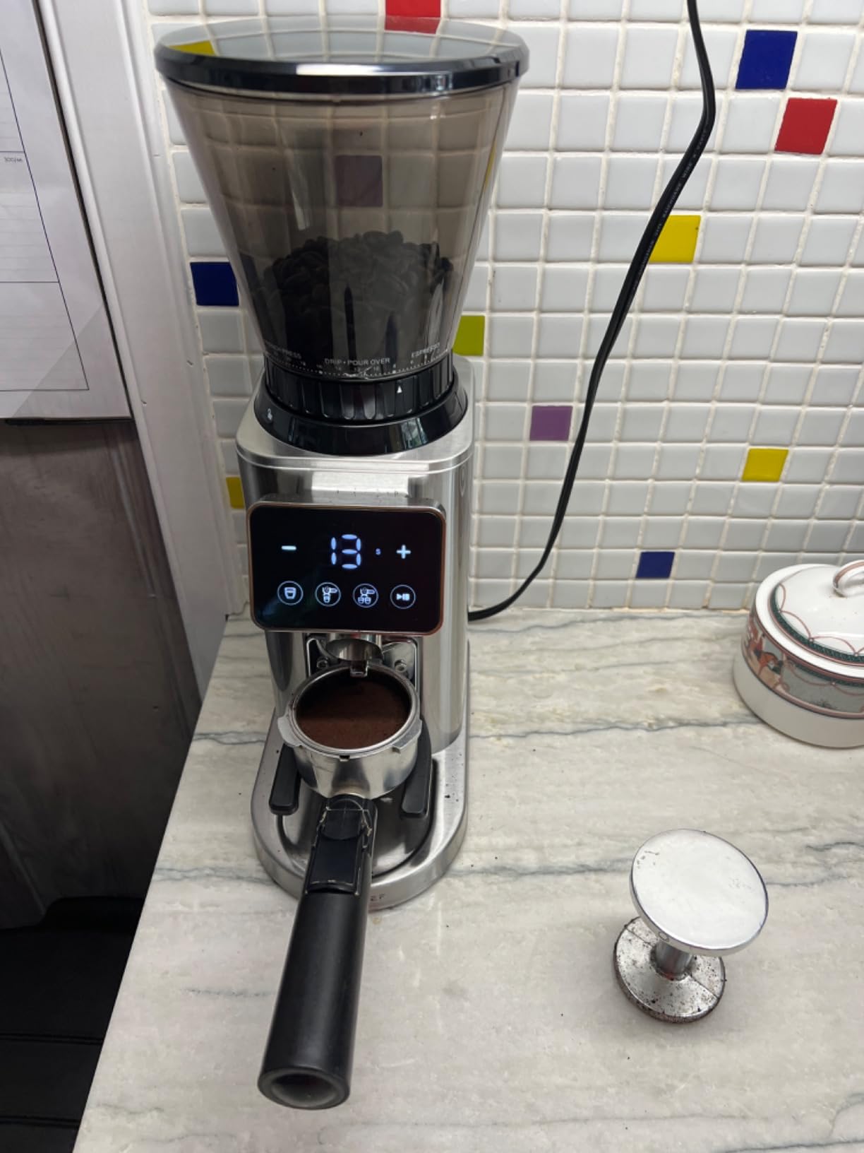 AMZCHEF 64mm Flat Burr Coffee Grinder, Commercial Grade Espresso Bean Grinder, 90 Settings, All-Metal Chamber, Anti-Static, LED Timer, DC Motor, Stainless Steel Body, Electric, Easy Clean | All-Metal Chamber, Anti-Static Tech, Simple to Clean, 90 Precise Settings, Stainless Steel Housing for Rock-solid stability customer photo 2