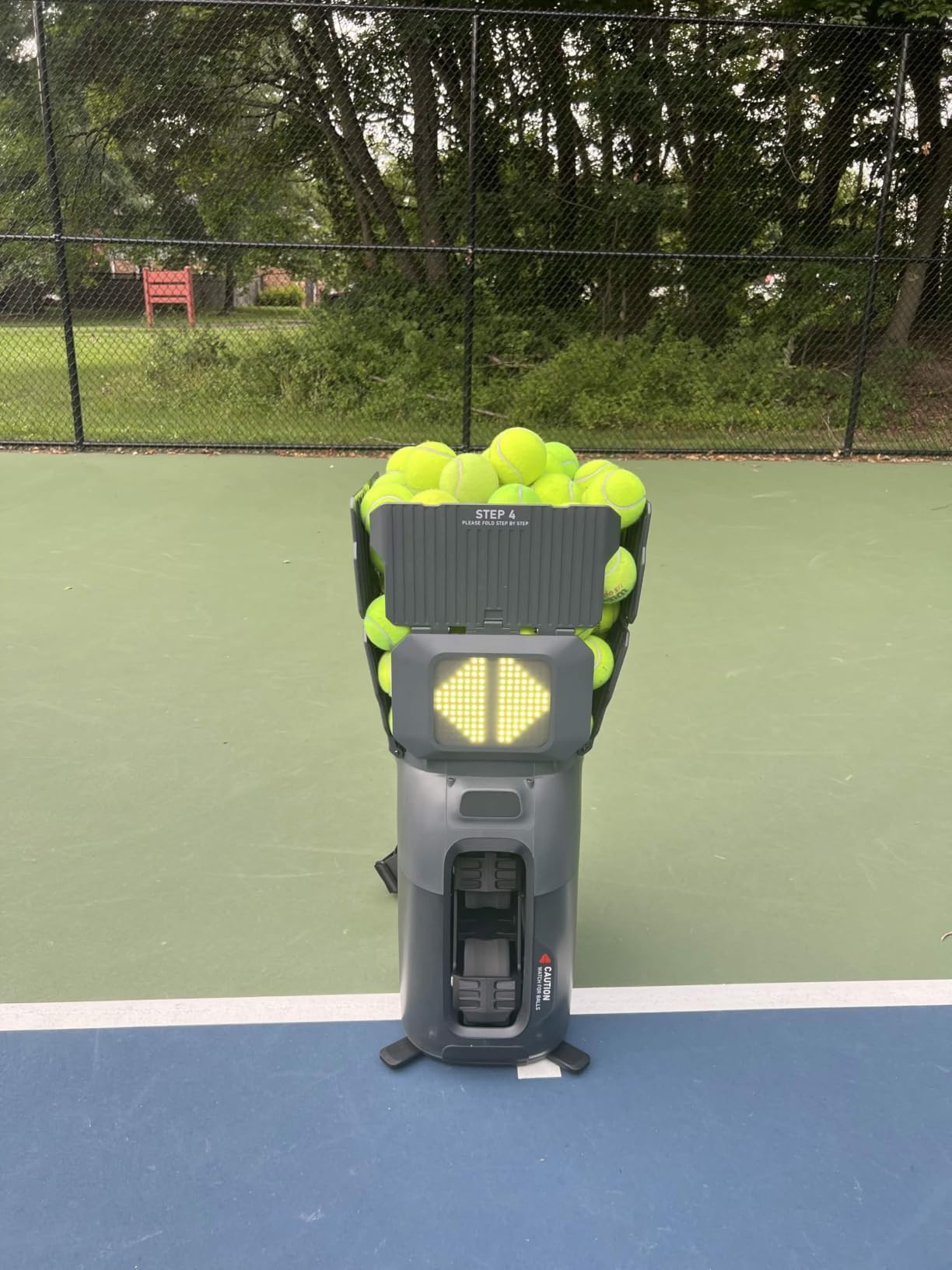 Basic Tennis Ball Machine, 18.7LB Portable Tennis Robot customer photo 1