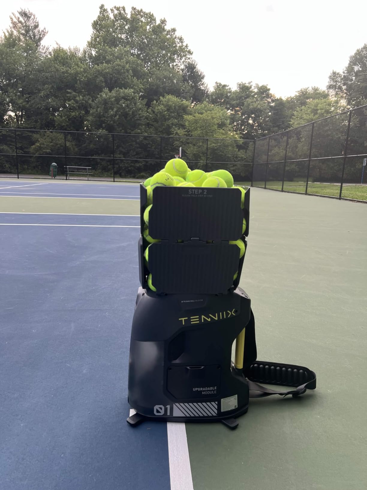 Basic Tennis Ball Machine, 18.7LB Portable Tennis Robot customer photo 2