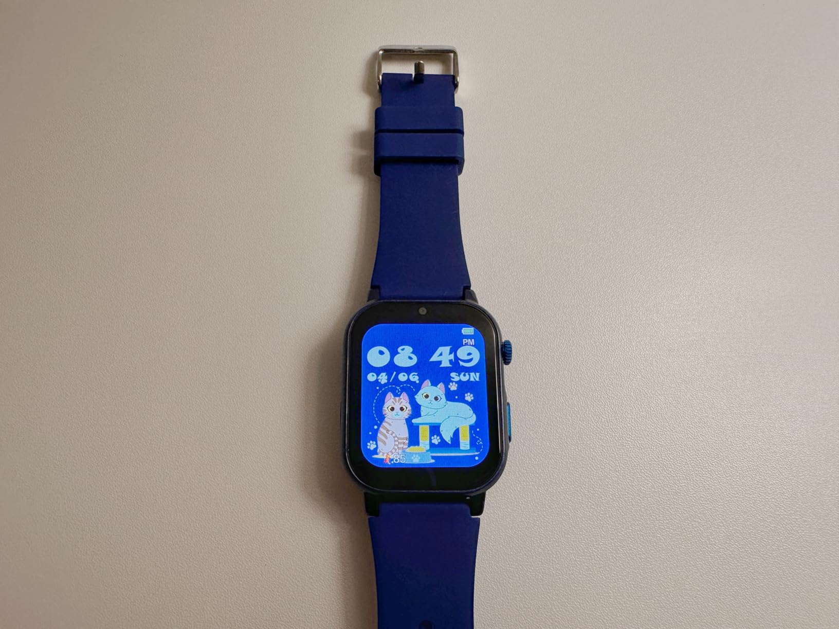 4G Kids Smart Watch with GPS Tracker & Phone Call for Age 5-12,Tracking Smartwatch with SOS Calling, School Mode, Parental Controls, Video Call Voice Chat Camera Alarm Clock Flashlight Birthday Gifts customer photo 1