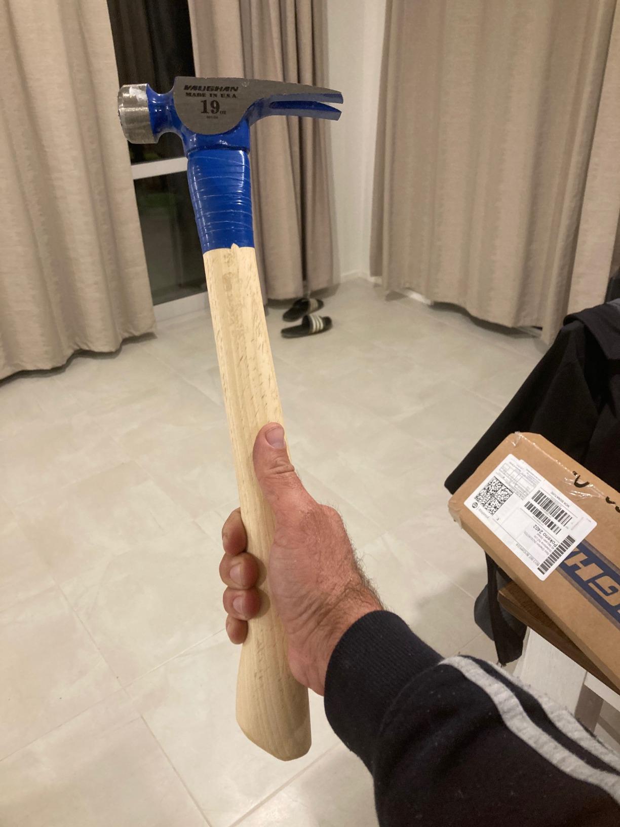 VAUGHAN California Framer Hammer, 19 oz, Milled Face, Assembled in USA customer photo 2