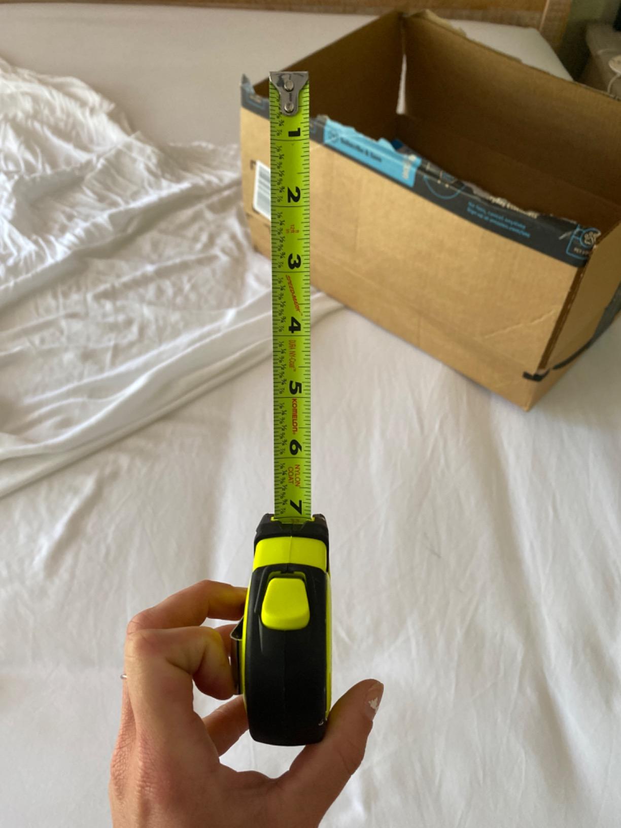 Komelon SL2825 Self Lock 25-Foot Power Tape customer photo 1