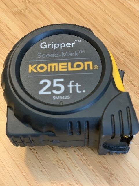 Komelon SM5425 Speed Mark Gripper Acrylic Coated Steel Blade Measuring Tape, 1-Inch X 25Ft , White customer photo 2