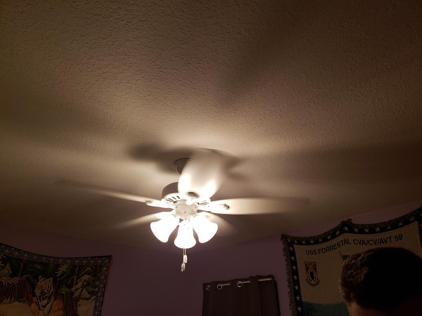 Hunter Builder, Indoor, Ceiling Fan, with LED Lights, 42 inch, New Bronze customer photo 1