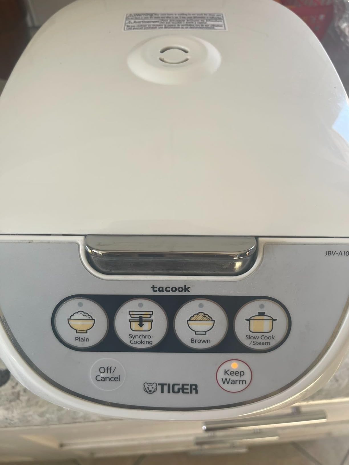 Tiger Jbv A10u 5.5 Cup Micom Rice Cooker with Tacook (White) customer photo 2
