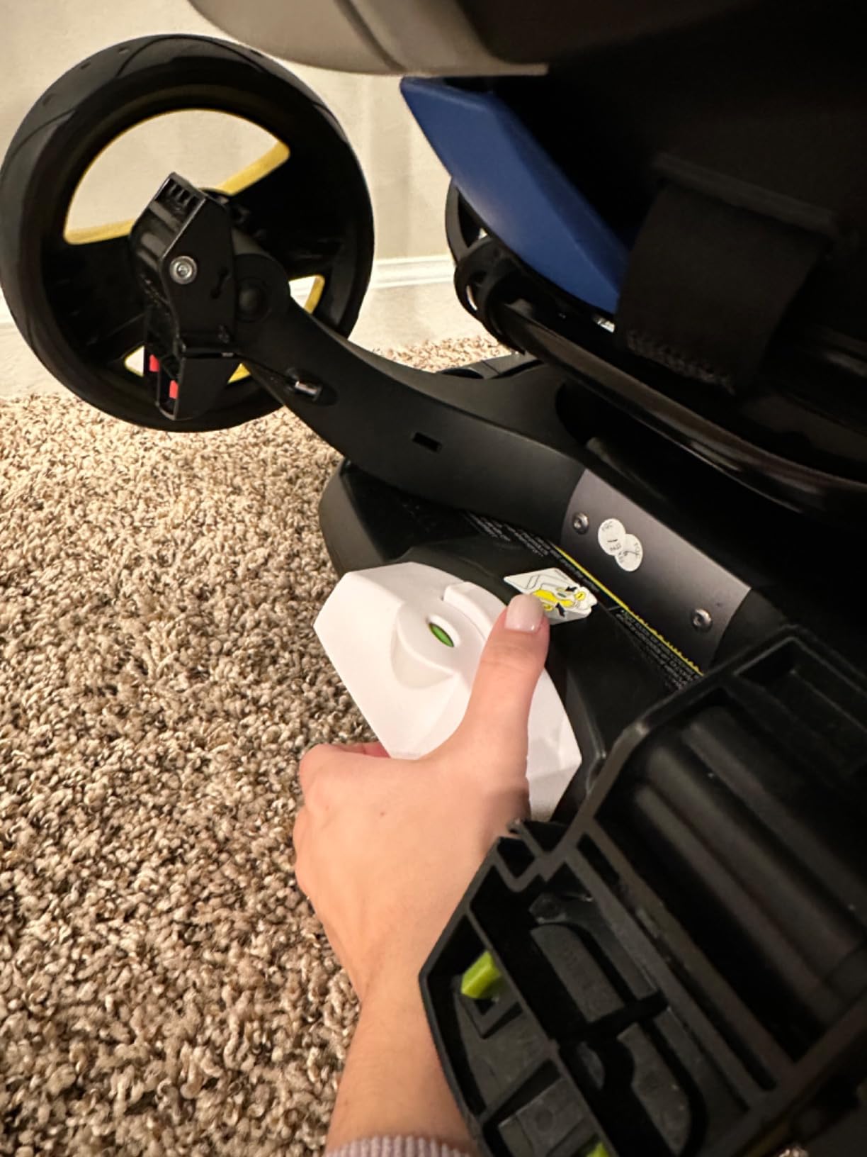 Doona LATCH Base - Compatible with Doona Car Seat & Stroller customer photo 2
