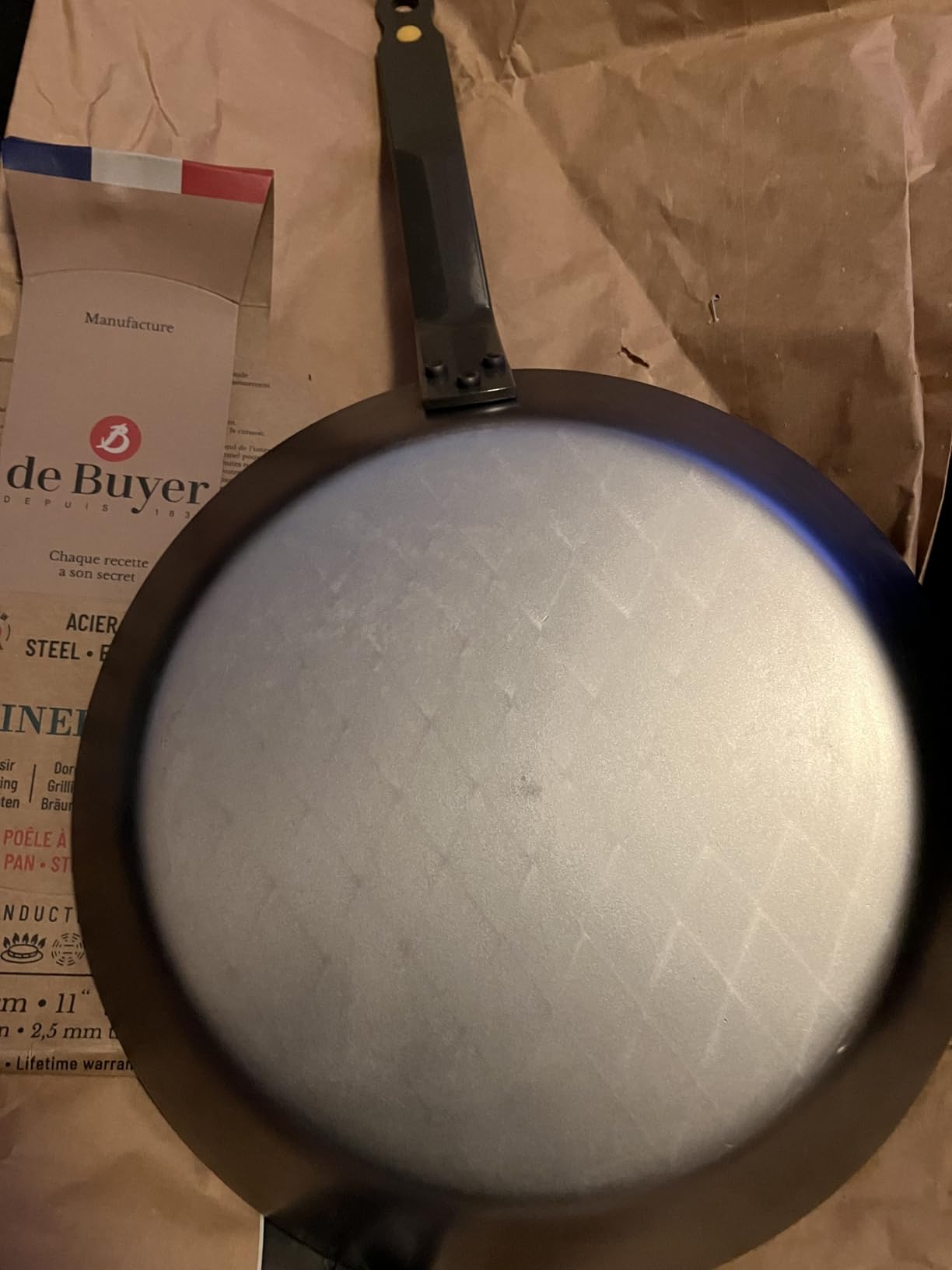 de Buyer MINERAL B Carbon Steel Steak Pan - 11” Diameter, 8.4” Cooking Surface - Ideal for Searing & Browning Meat - Naturally Non-Stick Finish - Made in France customer photo 2