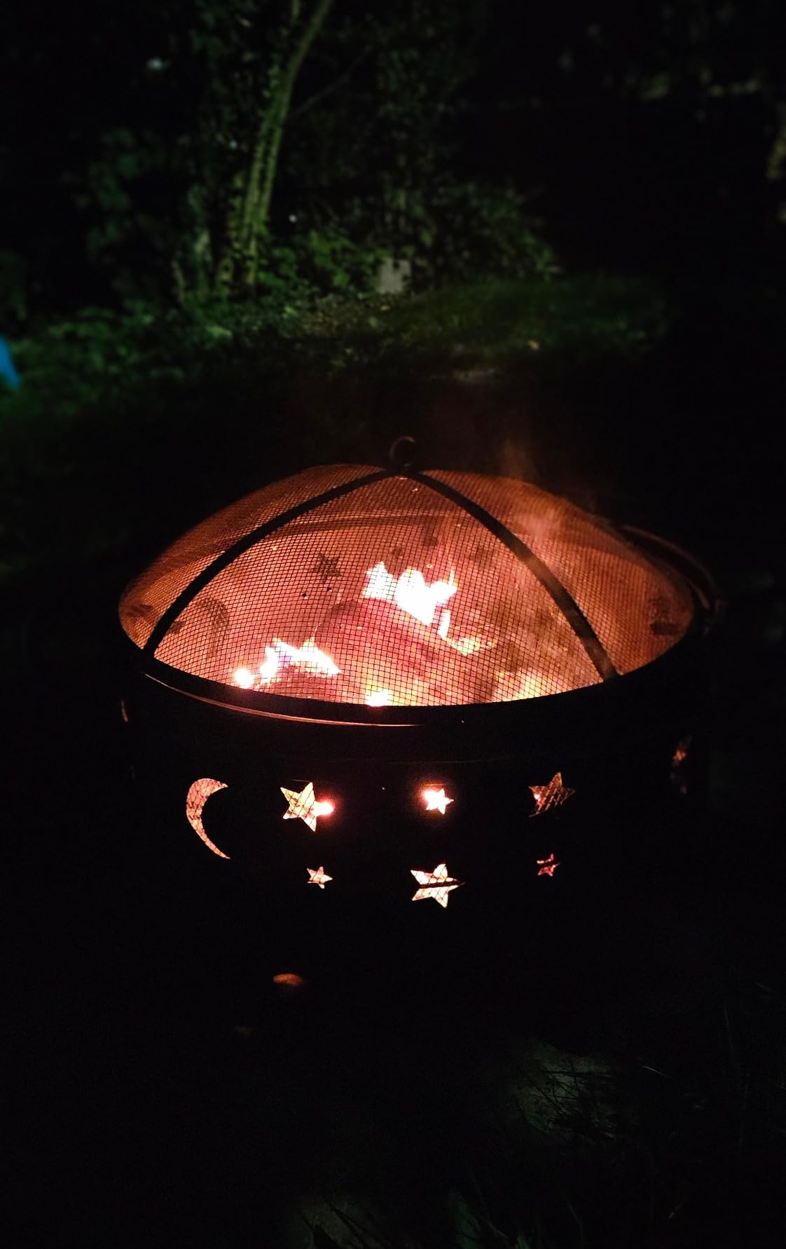 Pure Garden Round Outdoor Fire Pit with Star Cutouts, Black, 32-Inch customer photo 1