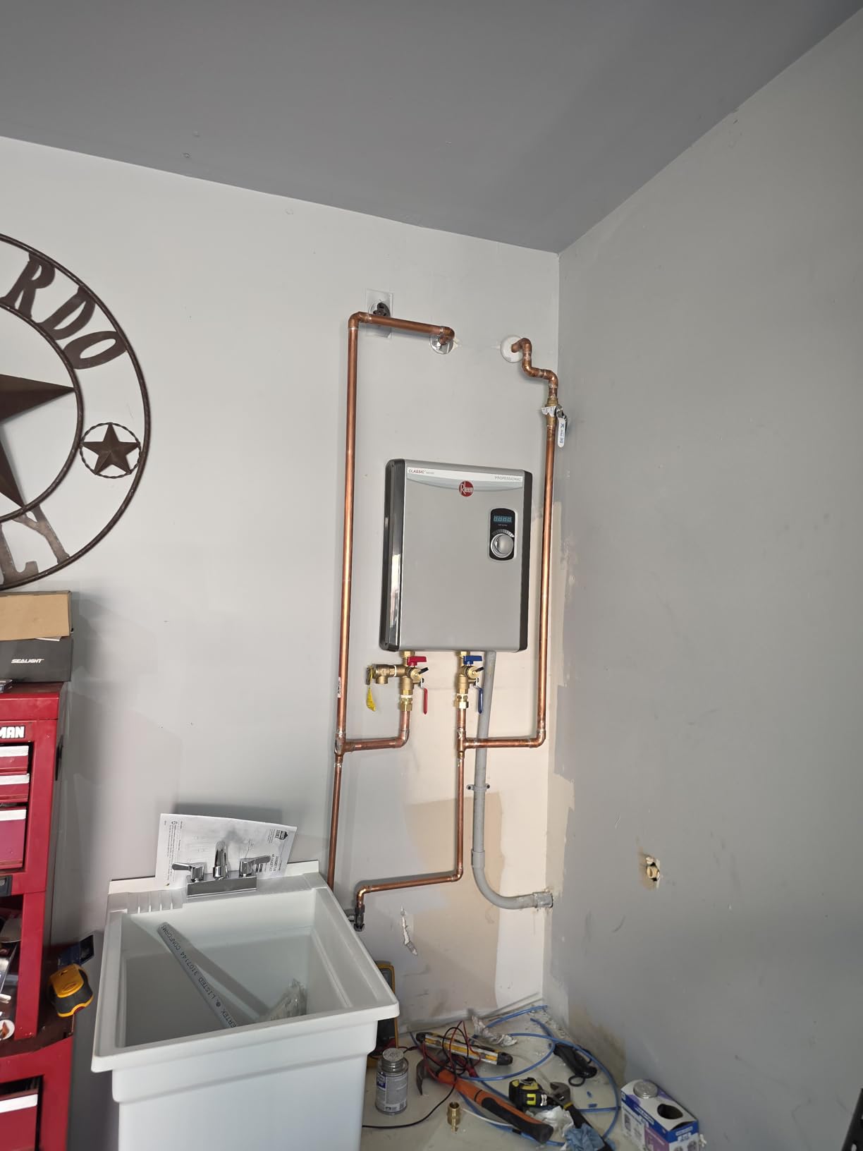 Rheem 8kW Multi Fixture Tankless Electric Water Heater - 240V customer photo 2