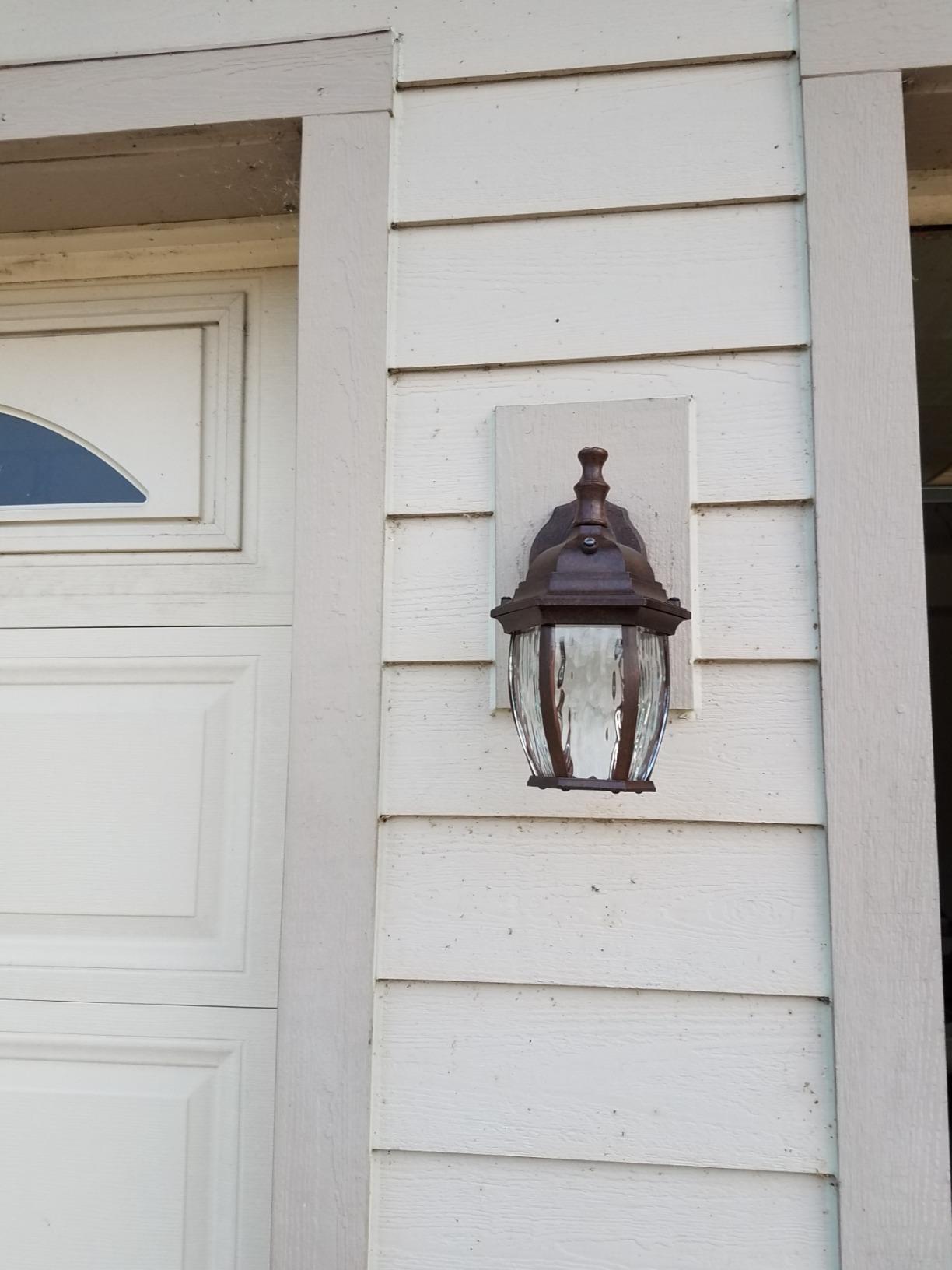 Maxxima LED Black Outdoor Wall Light, 580 Lumens 3000K, Dusk to Dawn Sensor customer photo 1