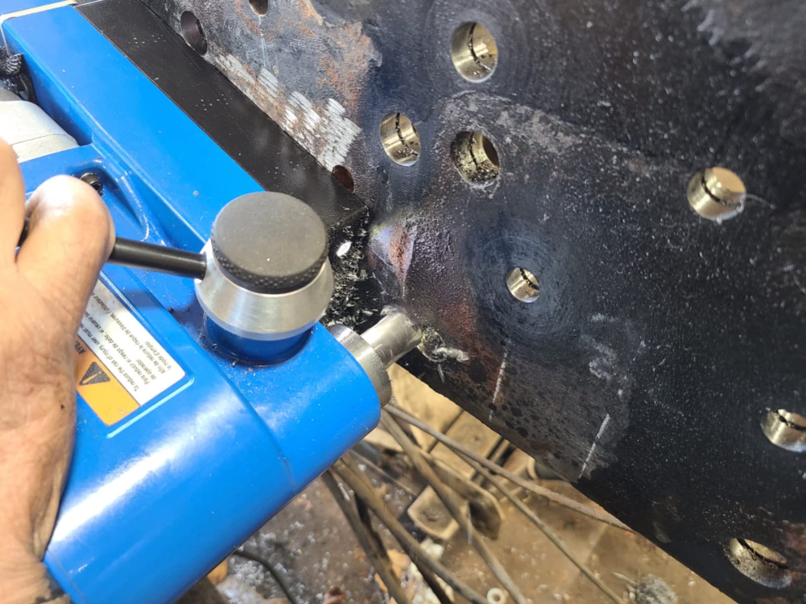 Hougen HMD130 Fabricator’s Kit Ultra Low Profile Lightweight Right Angle Magnetic Drill with Large Capacity customer photo 2