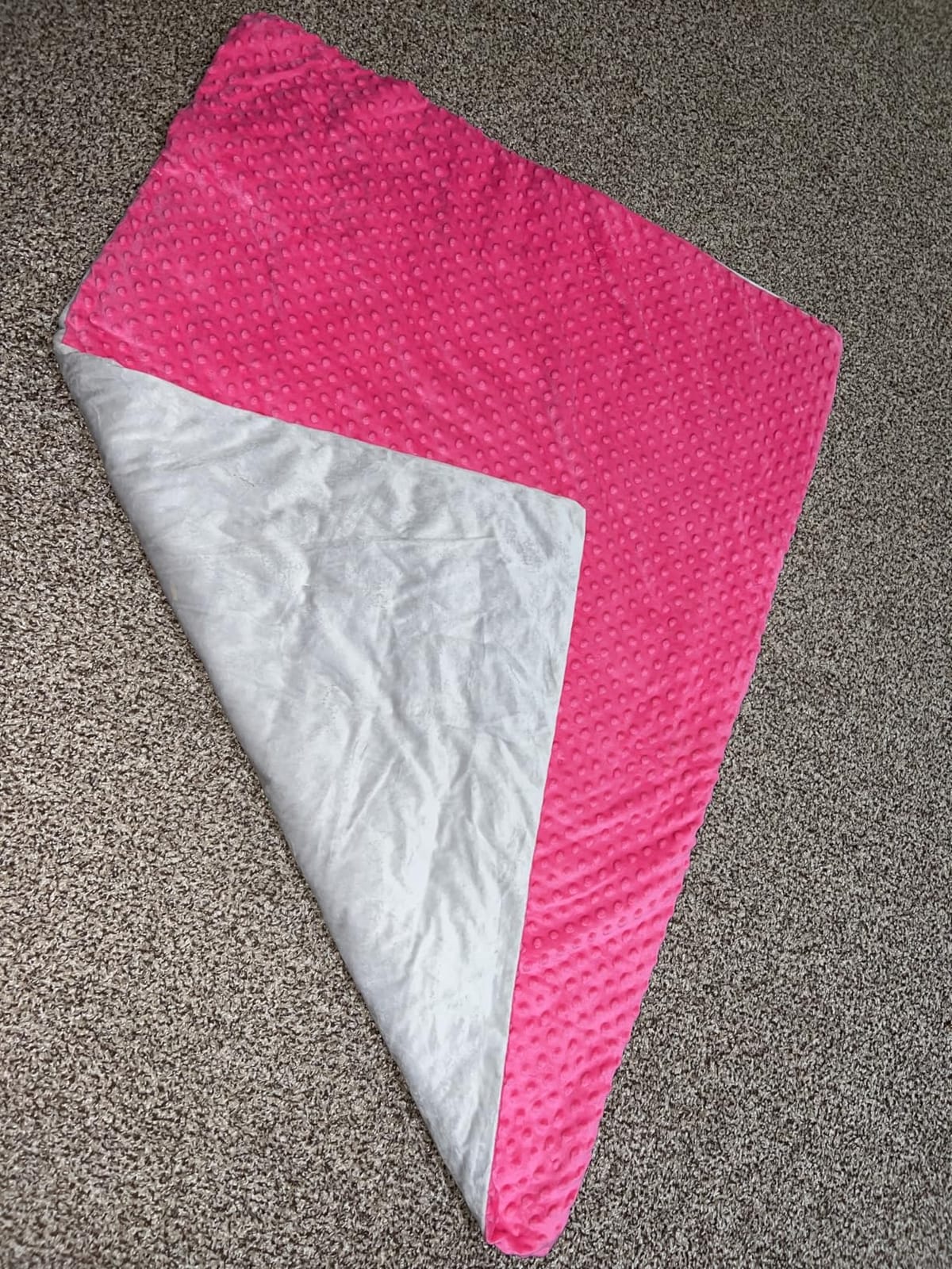 hazli Super-Soft Weighted Blanket 5 Pounds - Easy to Clean, Washable Minky Cover - 36x48 Inches 5lbs Heavy Blanket for School-Age Children Ages 5+ customer photo 1