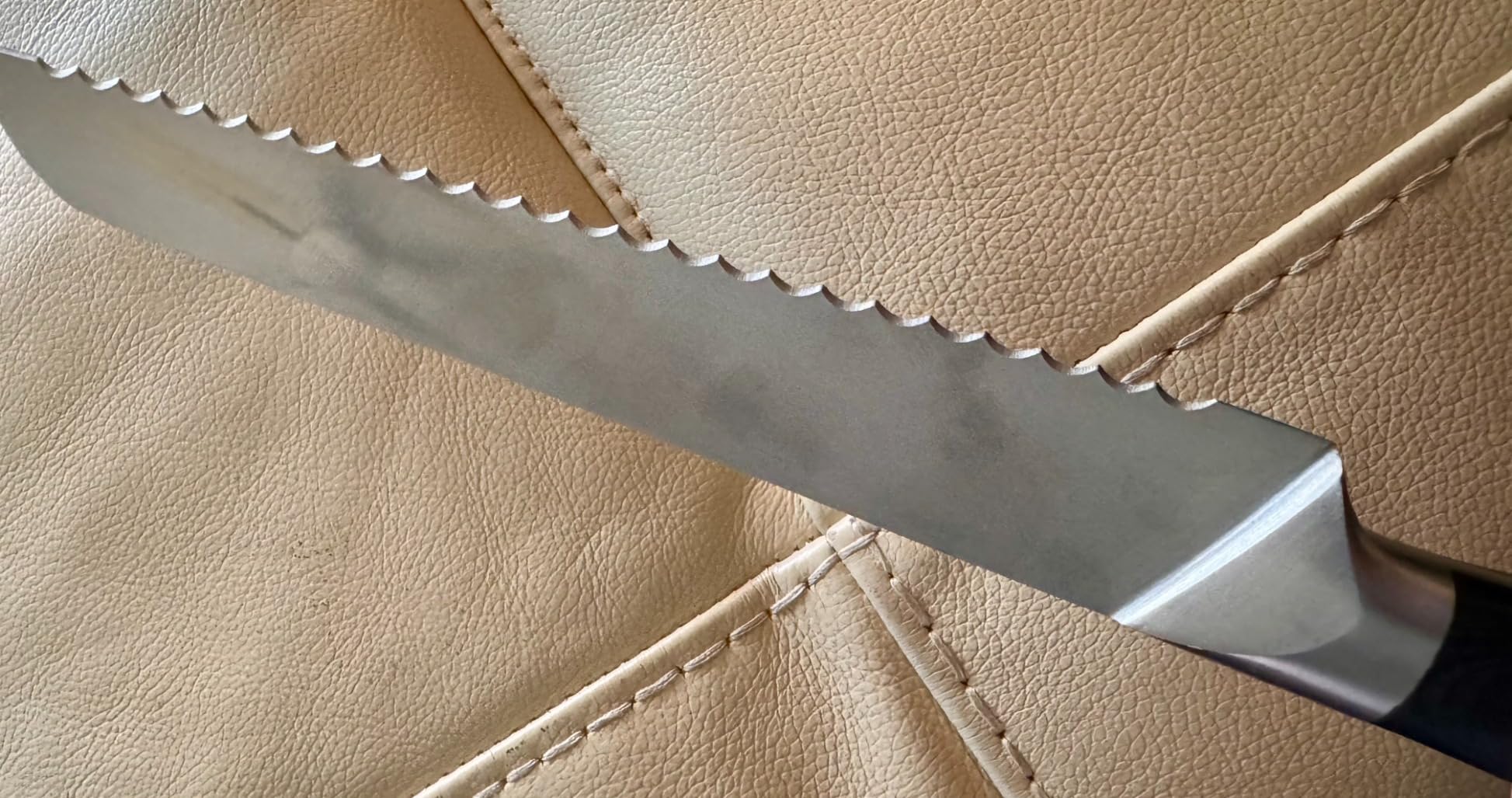 Cutluxe Bread Knife, 10