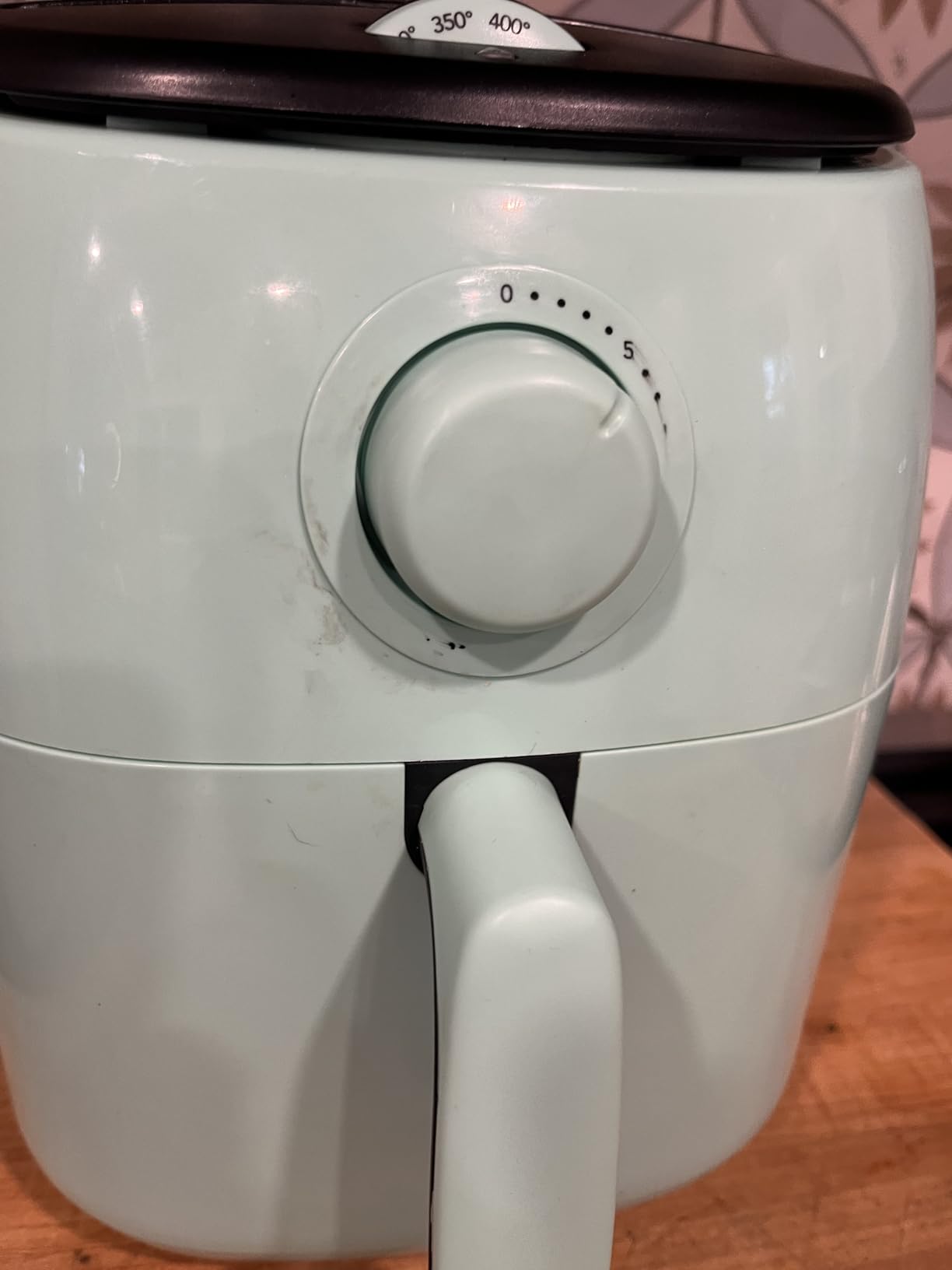 Dash Tasti-Crisp Air Fryer, 2.6 Quart, Black customer photo 1
