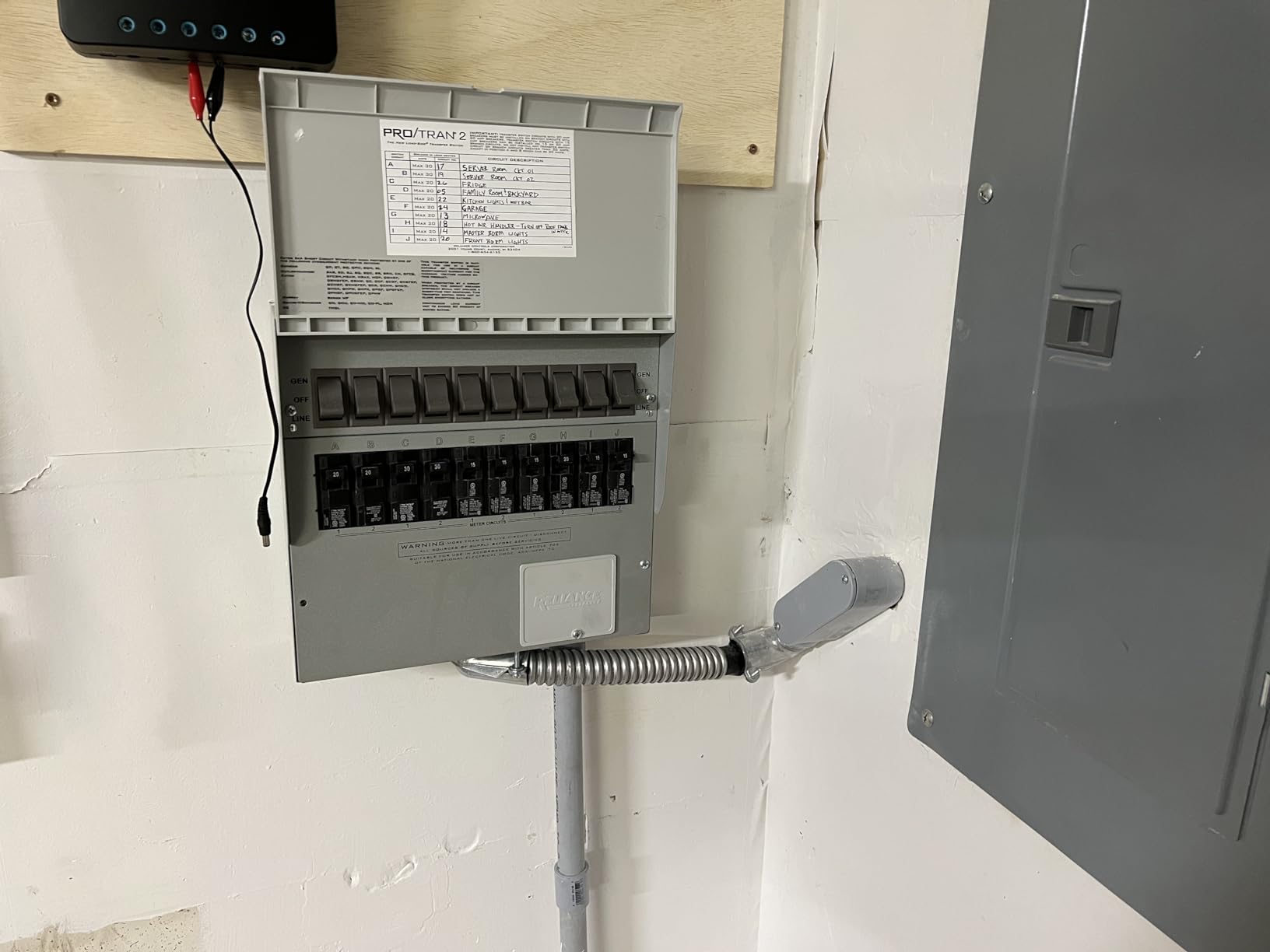 Reliance 510D 120/240-Volt 50-Amp 10-Circuit Pro/Tran Indoor Transfer Switch customer photo 2