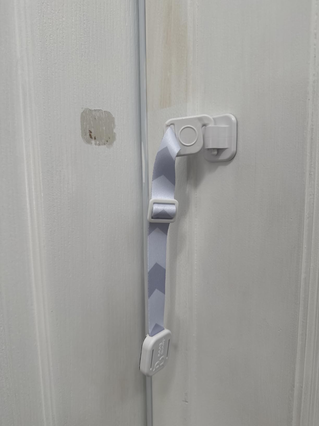 Mom's Choice Gold Awards Winner - EUDEMON 1 Pack Updated Child Proof Refrigerator/Fridge/Freezer Door Lock Apply to Max 1