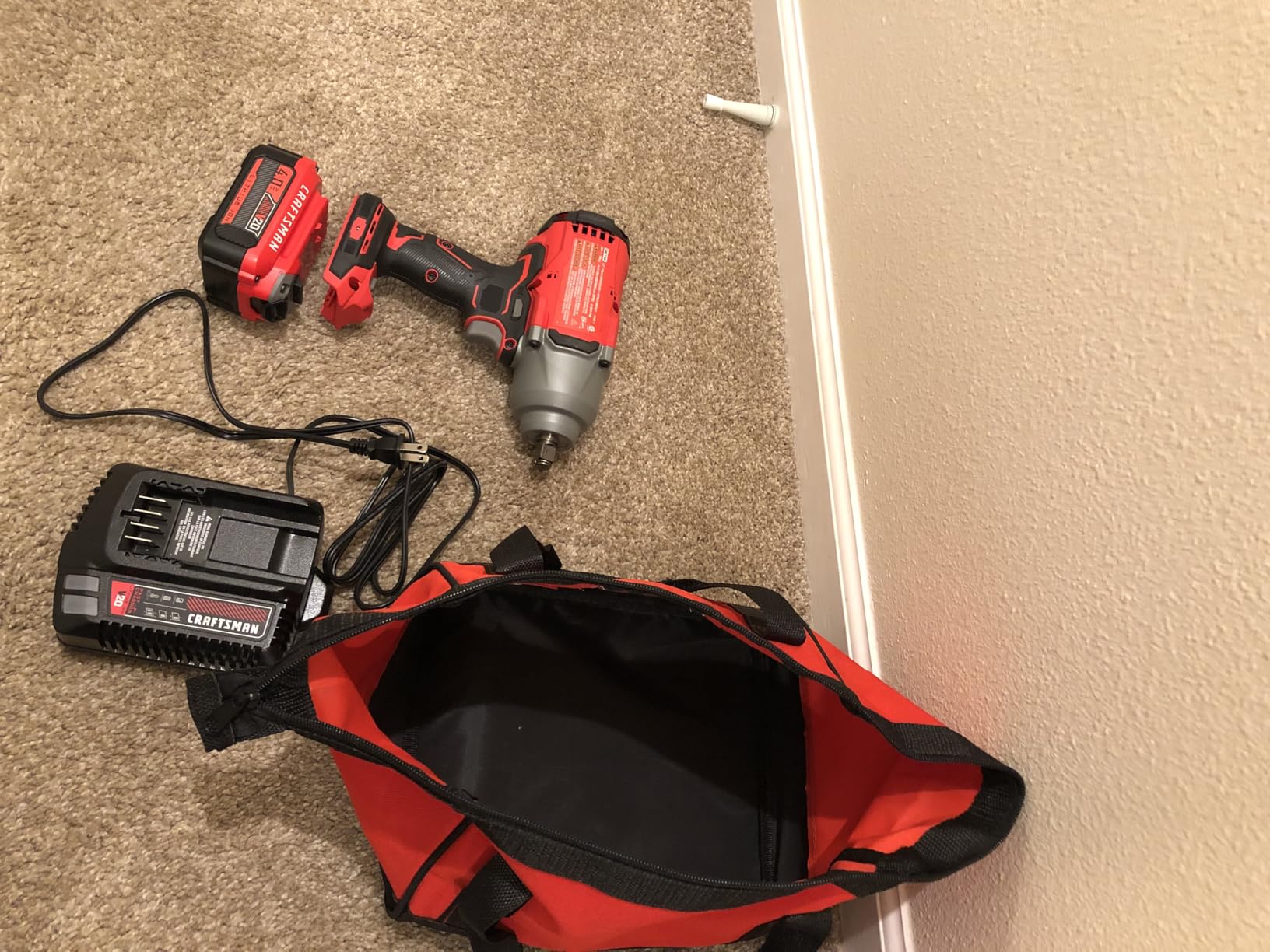 CRAFTSMAN V20 RP Cordless Impact Wrench, Battery and Charger (CMCF940M1) customer photo 2