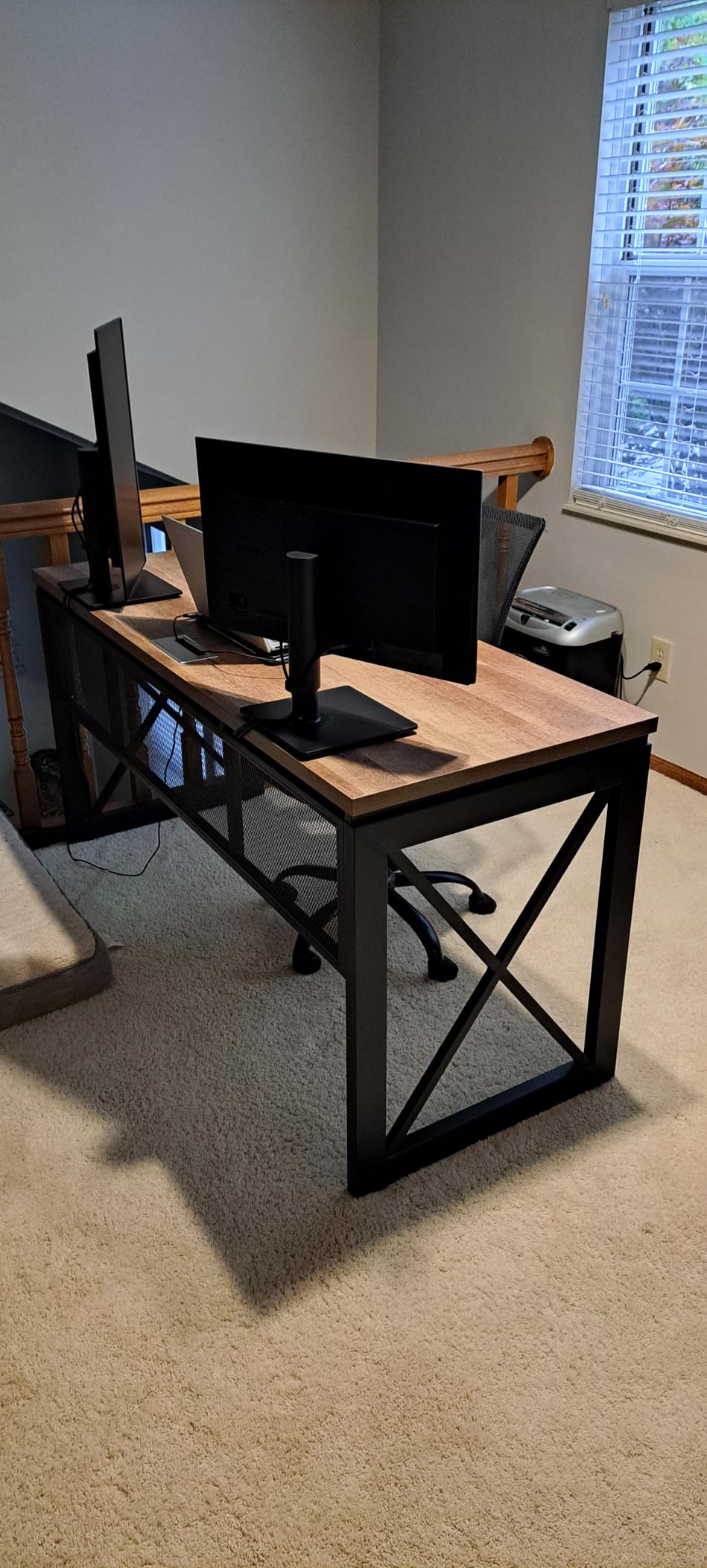 BON AUGURE 60 Inch Computer Desk for Home Office, Industrial Metal Wood Desks, Farmhouse Large Writing Table, Modern Sturdy Gaming Desk Workstation for Study Room and Bedroom (Rustic Oak) customer photo 1