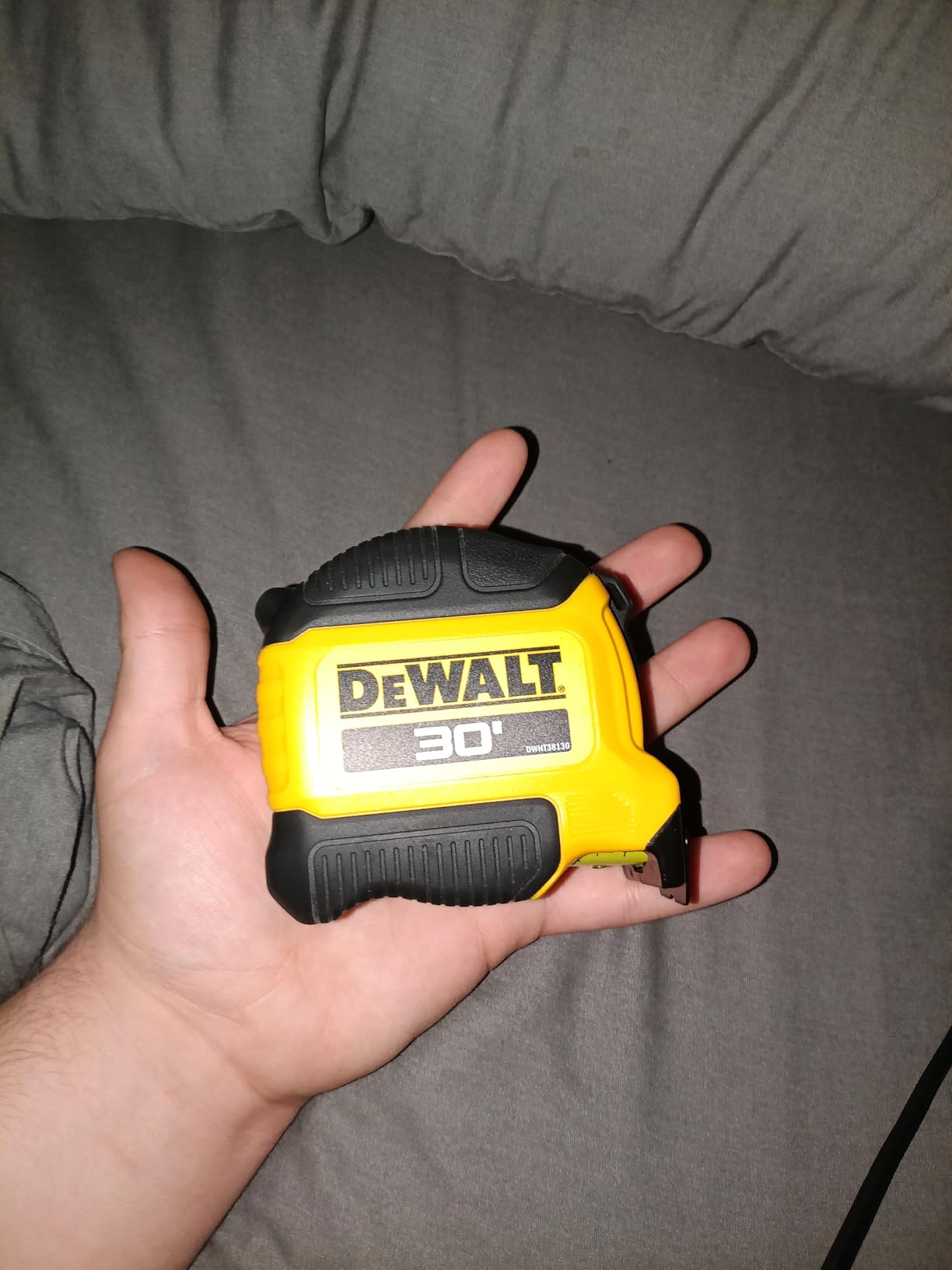 DEWALT Atomic Compact Series 30 ft. Tape Measure (DWHT38130S) customer photo 1
