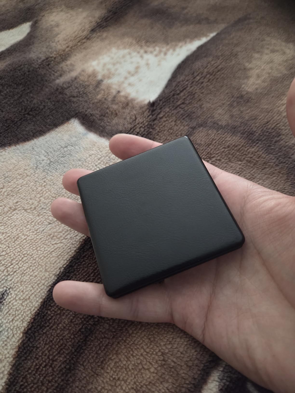 OMIRO Compact Mirror with 3x/1x Magnification, 3.4