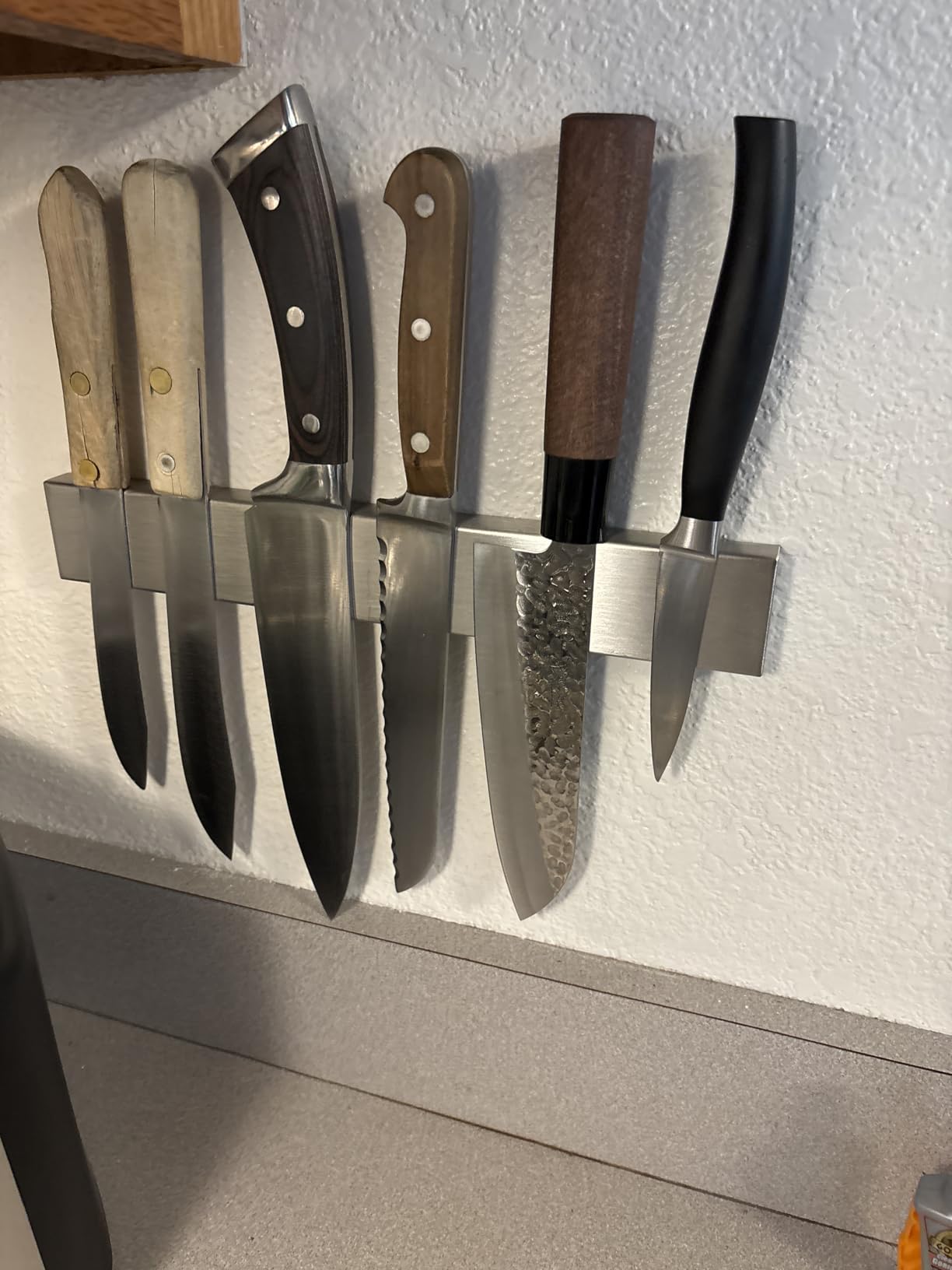 Magnetic Knife Holder for Wall, Knife Magnetic Strip Magnetic Knife Holder for Refrigerator Mount Knife Rack Kitchen Utensil Holder Metal Tool Holder Knife Block Kitchen Organizer Accessories 9.7 Inch customer photo 1
