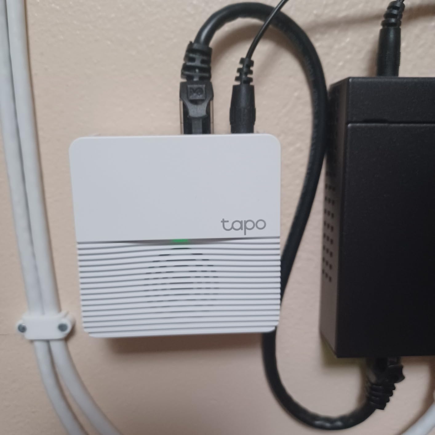 Tapo Smart Hub with Built-in Chime, H200, 2.4GHz Wi-Fi Required customer photo 2