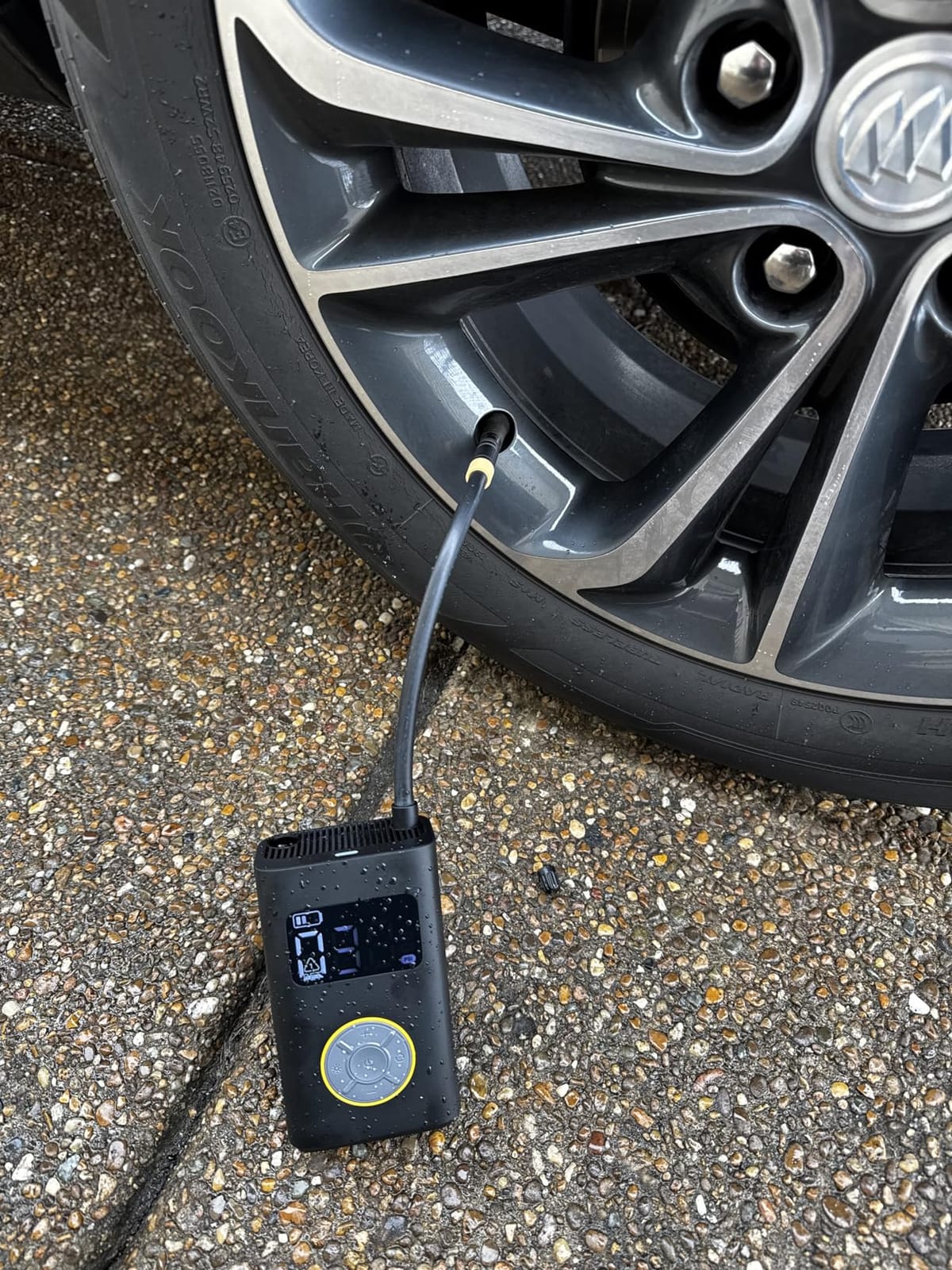 Fanttik X9 Pro Portable Tire Inflator for Compact Car, 1Min Fast Inflate customer photo 1