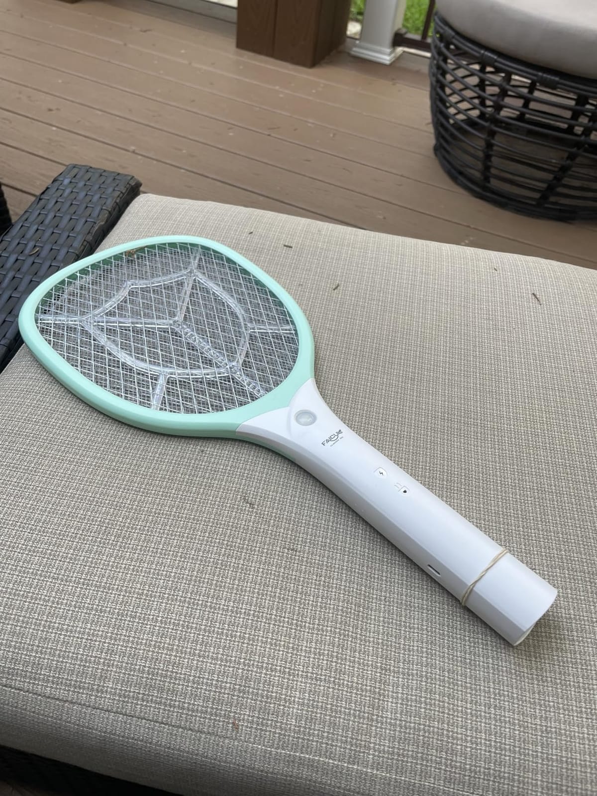 Faicuk Rechargeable Handheld Bug Zapper Racket 2 in 1 Electric Fly Swatter (2 in 1 Green) customer photo 2