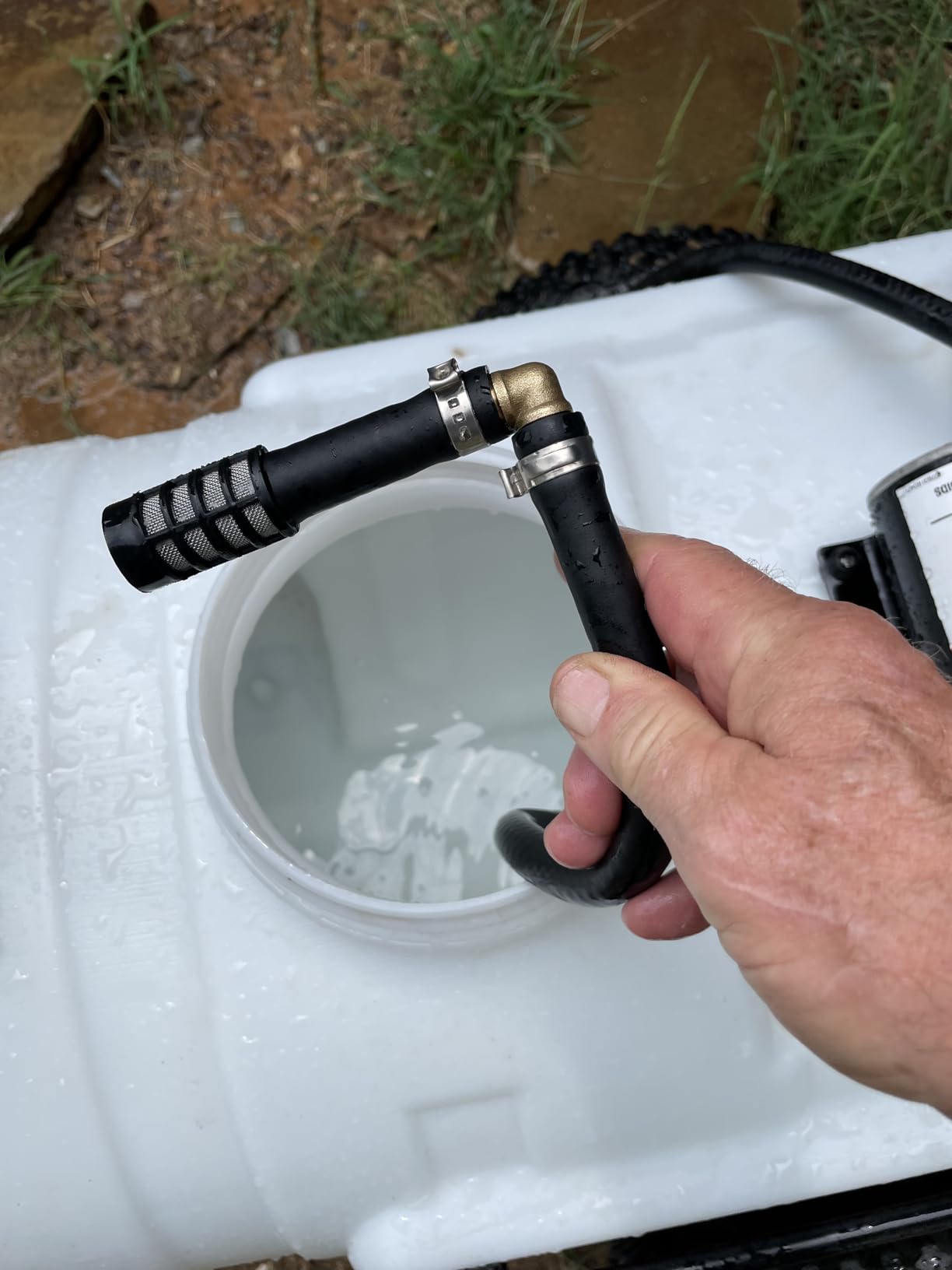 CHAPIN 97664 15-Gallon Tow-Behind ATV/UTV Sprayer, 2-Nozzle Boom customer photo 2
