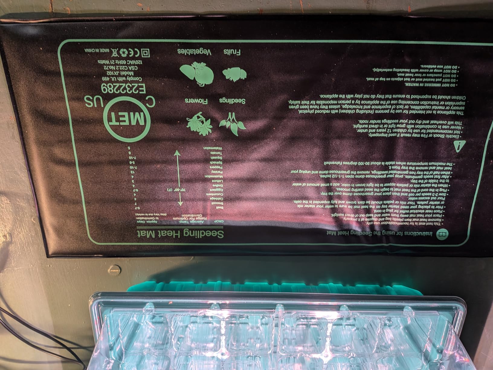 Seed Starter Trays with Grow Lights and Heat Mat, Plant Starting Kit 4 Timing Set Humidity Domes Heightened Lids for Small Mini Greenhouse Germination Seeds Growing Starting (6SET 6TRAY 72 SMALL CELL) customer photo 2