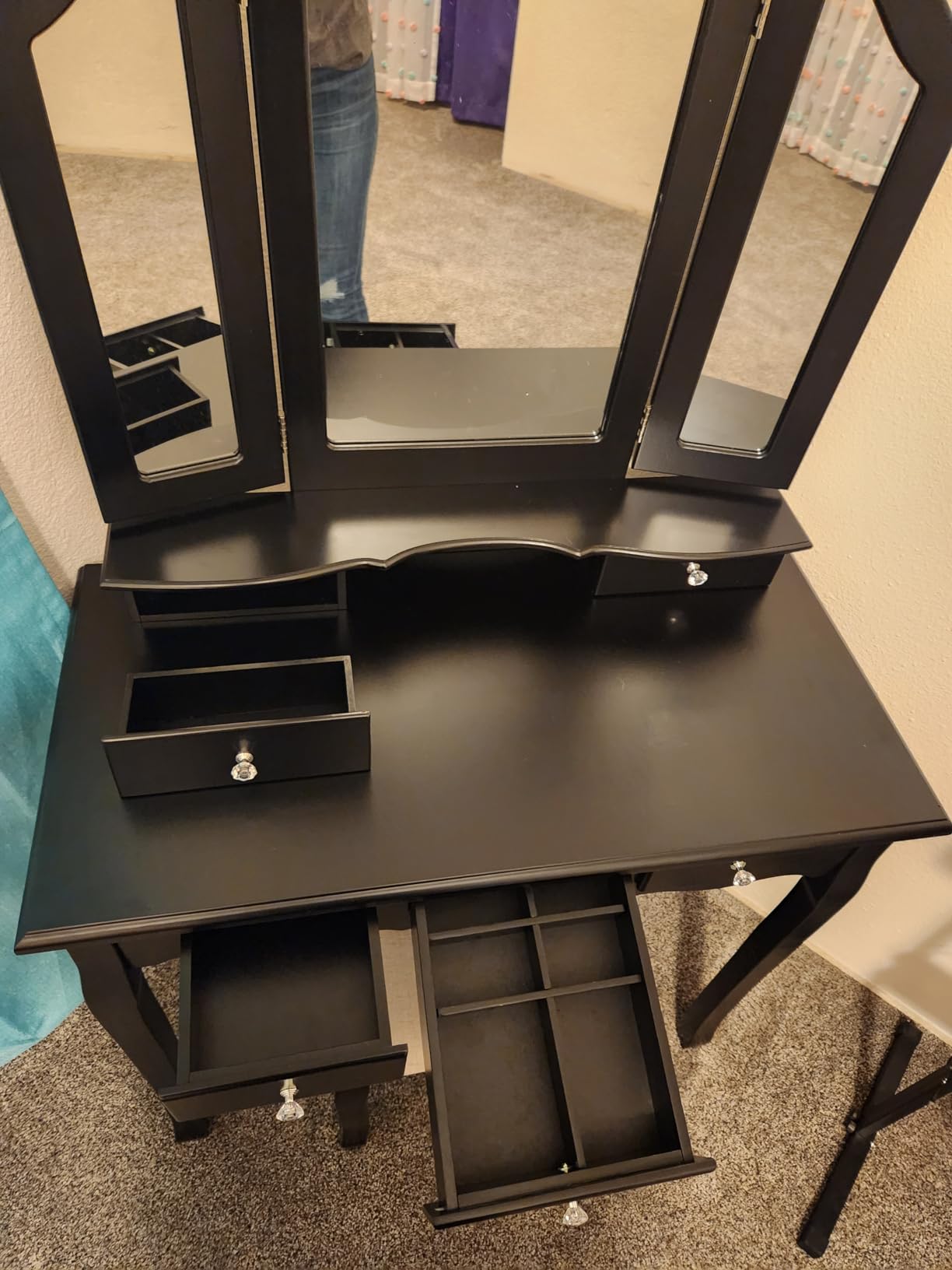 Tiptiper Makeup Vanity with Lighted Mirror and Stool, White customer photo 1