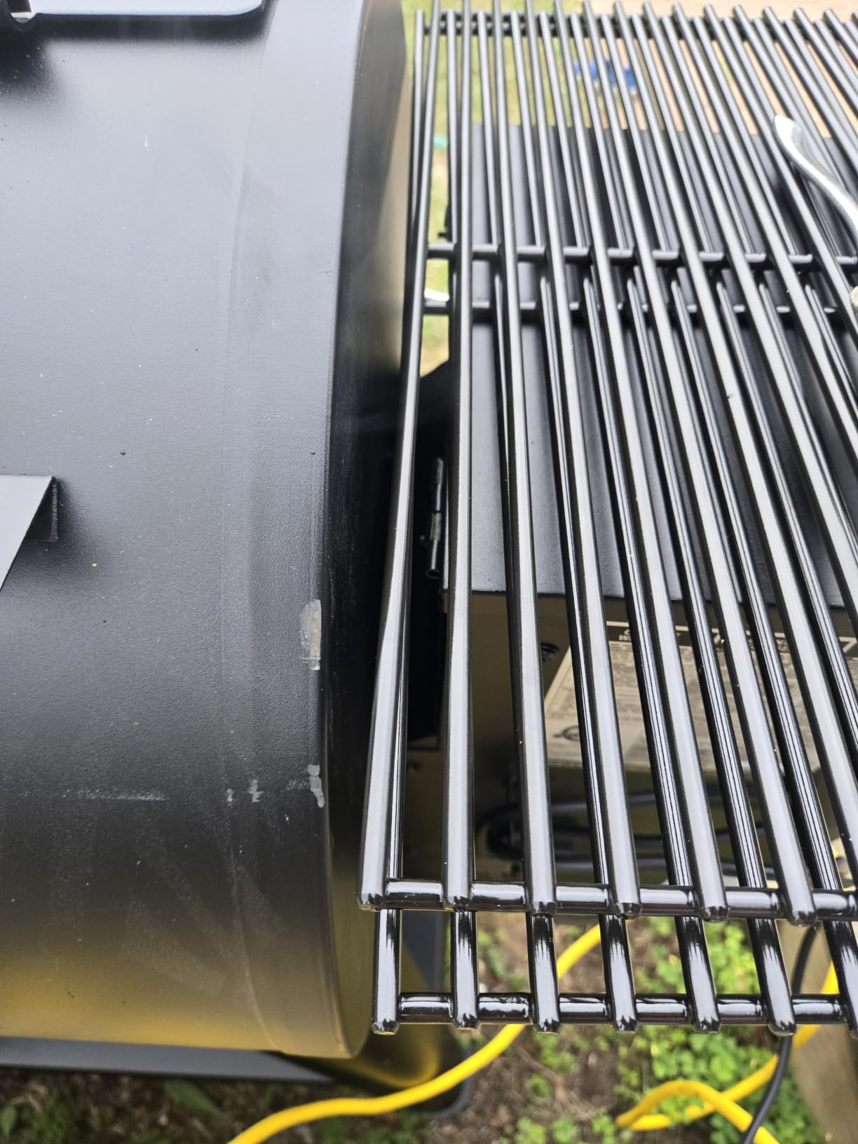 Pit Boss 500 FB2 Series Wood Pellet Grill & Smoker with Flame Broiler and LCD Digital Controller, 518-Sq. In. Cooking Space, 180°F to 500°F Temperature Range, Meat Probe, 5 lb. Pellet Hopper, Black customer photo 1