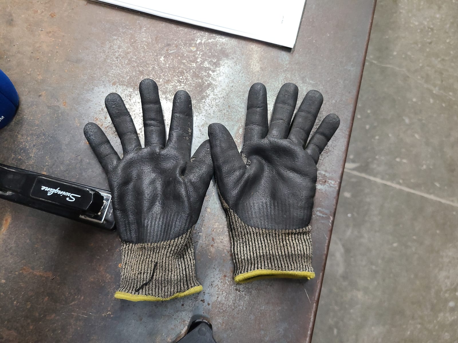 KAYGO A3 Cut Resistant Work Gloves with MicroFoam Nitrile Grip,KG21N customer photo 1