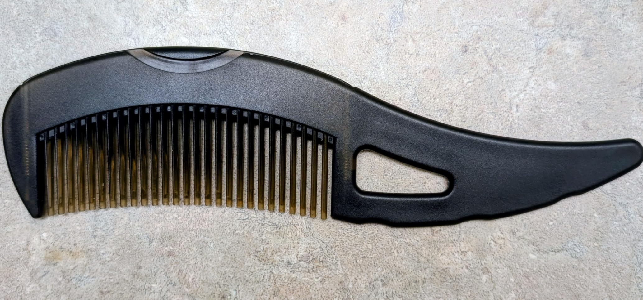 Dandruff Comb with Self-Cleaning Hollow Teeth & Massage Handle - Scalp Detox Comb for Flakes, Build Up Removal, Scalp Exfoliating Hair Brush for Women/Men/Kids customer photo 1