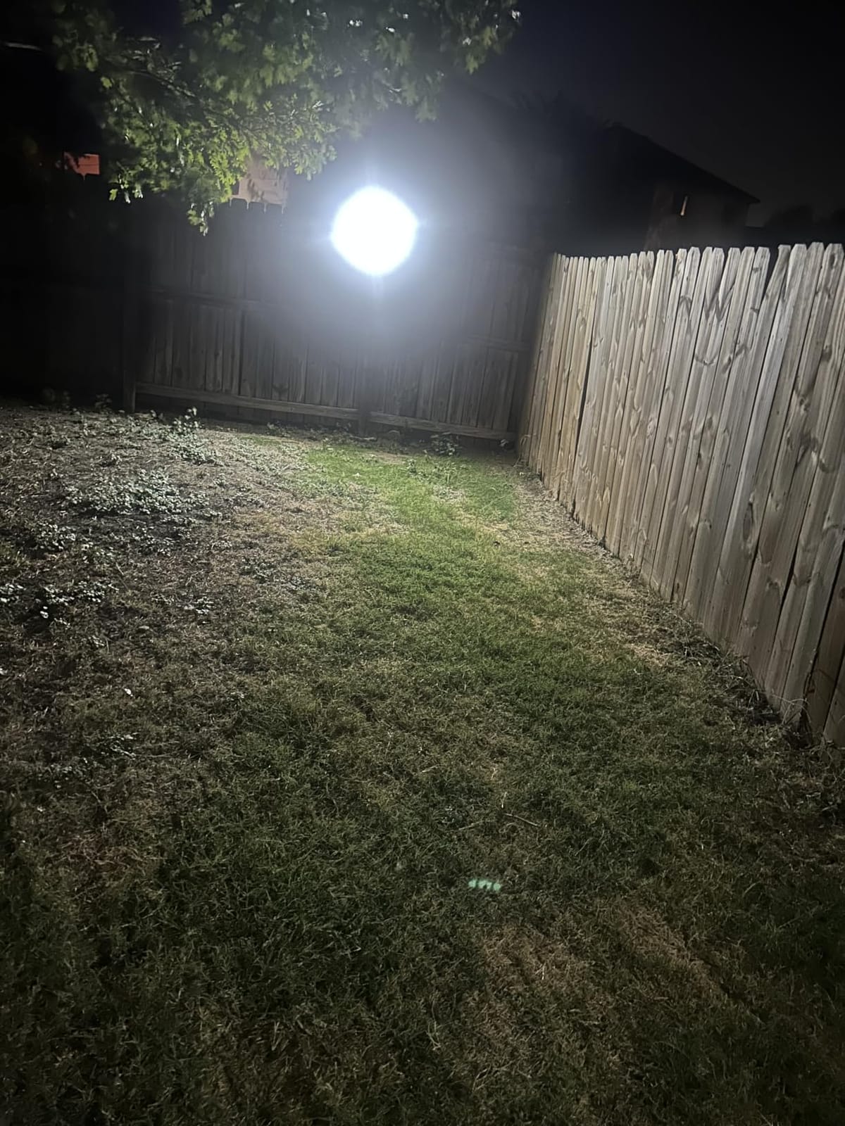 MIHANI Solar Flood Lights Outdoor, 2500LM Motion Sensor Security Lights with 270° Wide Angle, IP65 Waterproof, 3 Heads Solar Outdoor Lights for Patio, Yard, House, Garage (Non-Remote, 2 Pack) customer photo 1