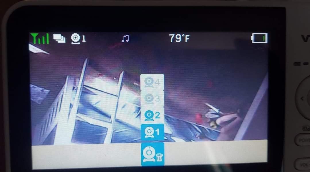 VTech Baby Monitor No WiFi, 3 Cameras & Remote Pan-Tilt-Zoom for 3 Rooms – Hack-Proof, 17Hr Battery, 1000ft Range, Auto Night Vision, Temperature Sensor | VM924-3 customer photo 2