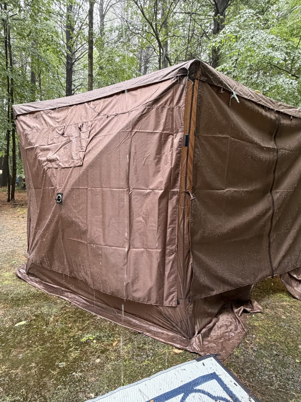 VEVOR Pop Up Gazebo Screen Tent, Pop-Up Instant Gazebo Tents with Mosquito Netting Outdoor Canopy, 6 Sided Sun Shelter 10x10ft with 6 Removable Wind Cloths & 2 Mesh Windows, Pavilion Tent for Patio customer photo 2