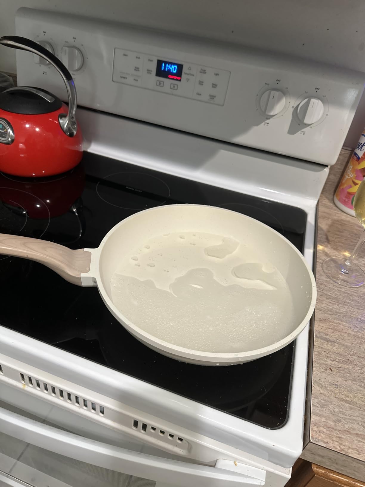 CAROTE 10 inch Non Stick Black Frying Pan Skillet, PFOA-Free customer photo 1