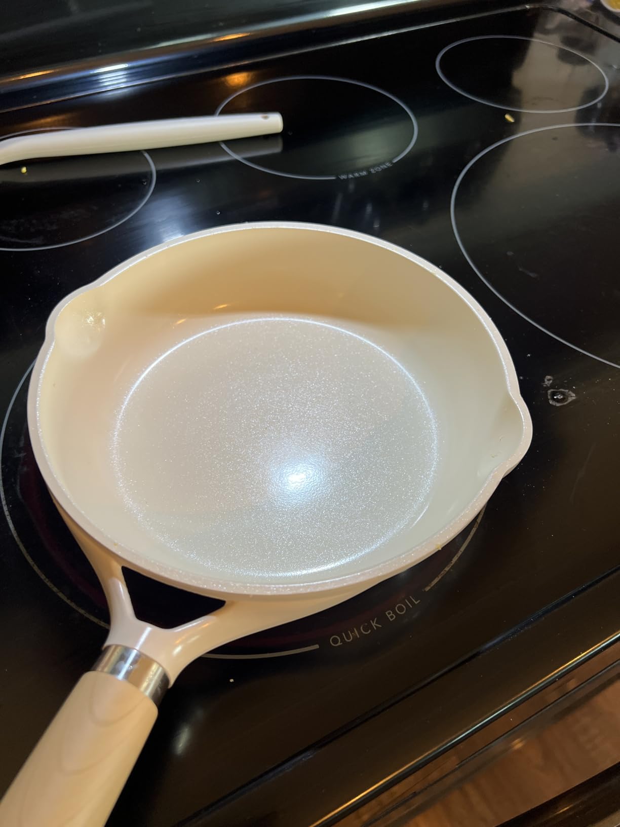 CAROTE 10 inch Non Stick Black Frying Pan Skillet, PFOA-Free customer photo 2
