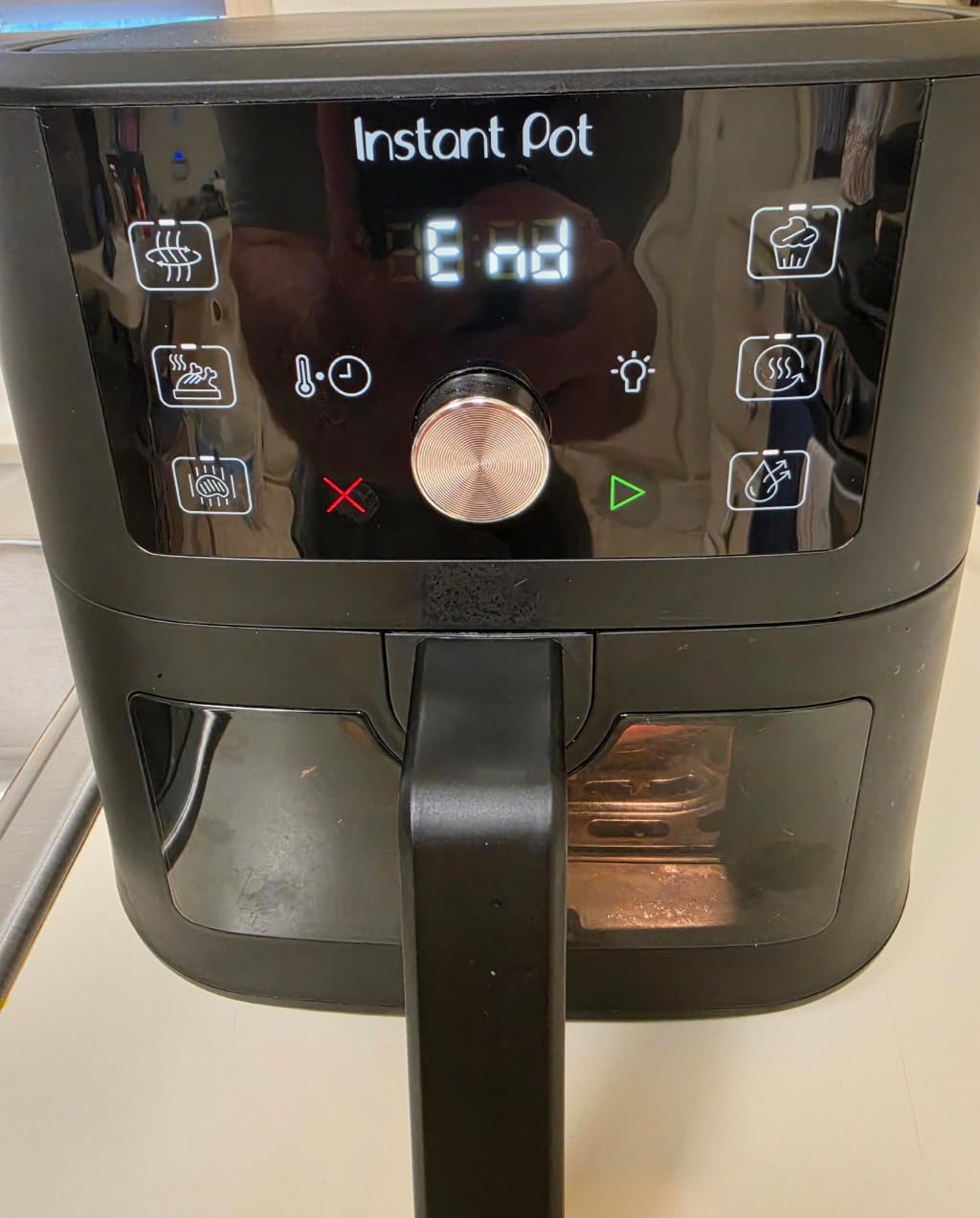 Instant Pot 4Qt VORTEX 6-in-1 Mini Air Fryer, Custom Program Options, Air Fry, Broil, Roast, Dehydrate, Bake, Reheat, Sea Salt, 4 Quarts customer photo 2