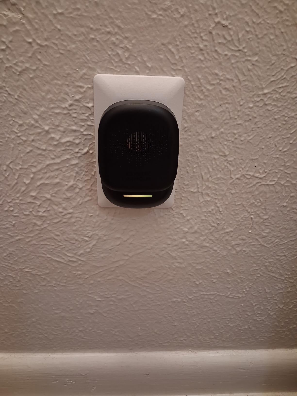 Ultrasonic Pest Repeller for Indoor Use - 2 Pack - Covers Up to 1,500 sq ft per Device - 3 Modes Mouse Repellent - Rodent Repellent – Helps Repel Rats, Spiders, Mosquitoes, Ants & Household Insects customer photo 1