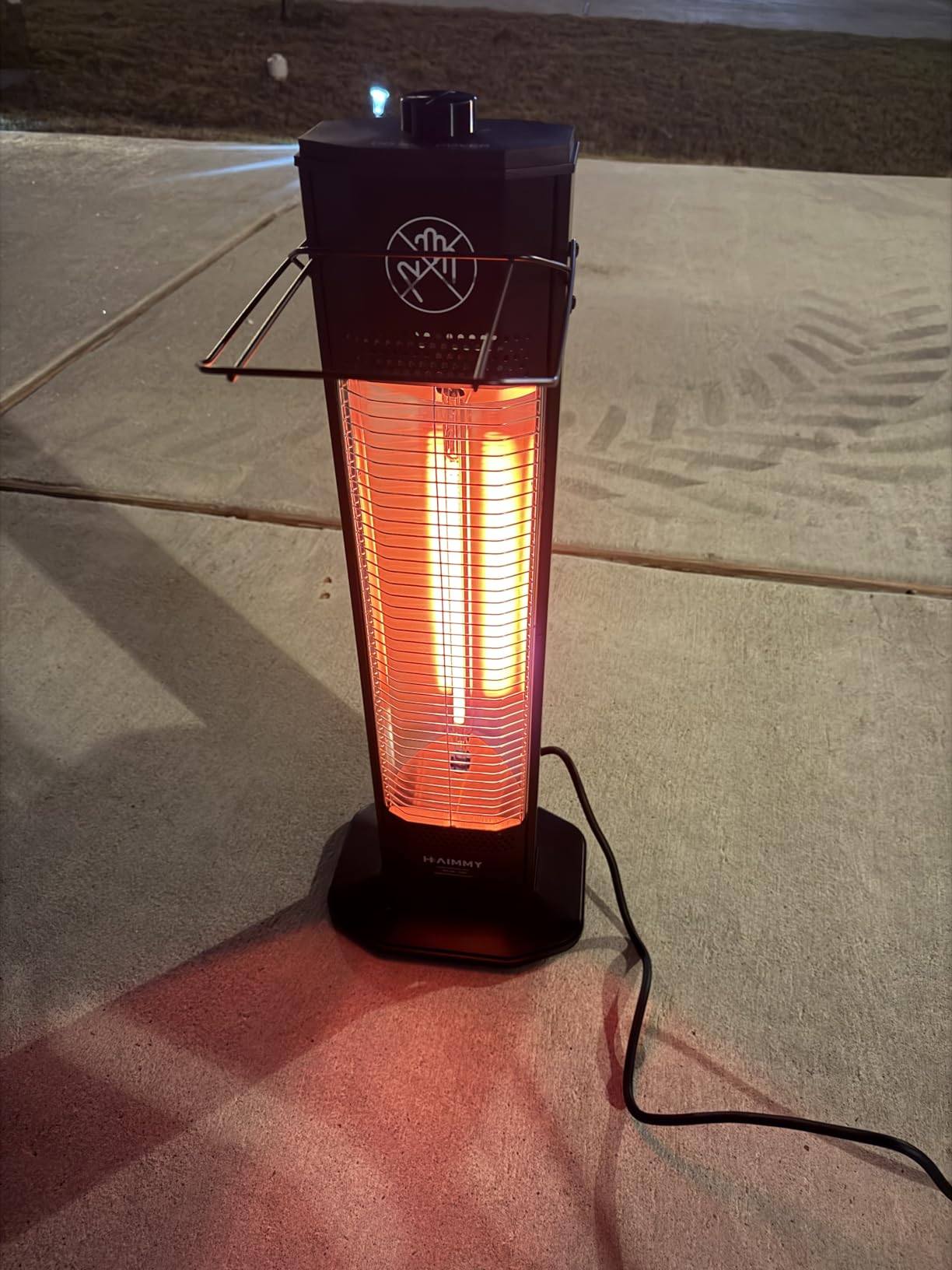 Outdoor Electric Patio Heater, 34-inch 1500W Infrared Tower Heater with Instant Heating, Tip-Over & Overheat Protection, IPX5 Waterproof Space Heater for Patio Garage Workshop Indoor & Outdoor Use customer photo 2
