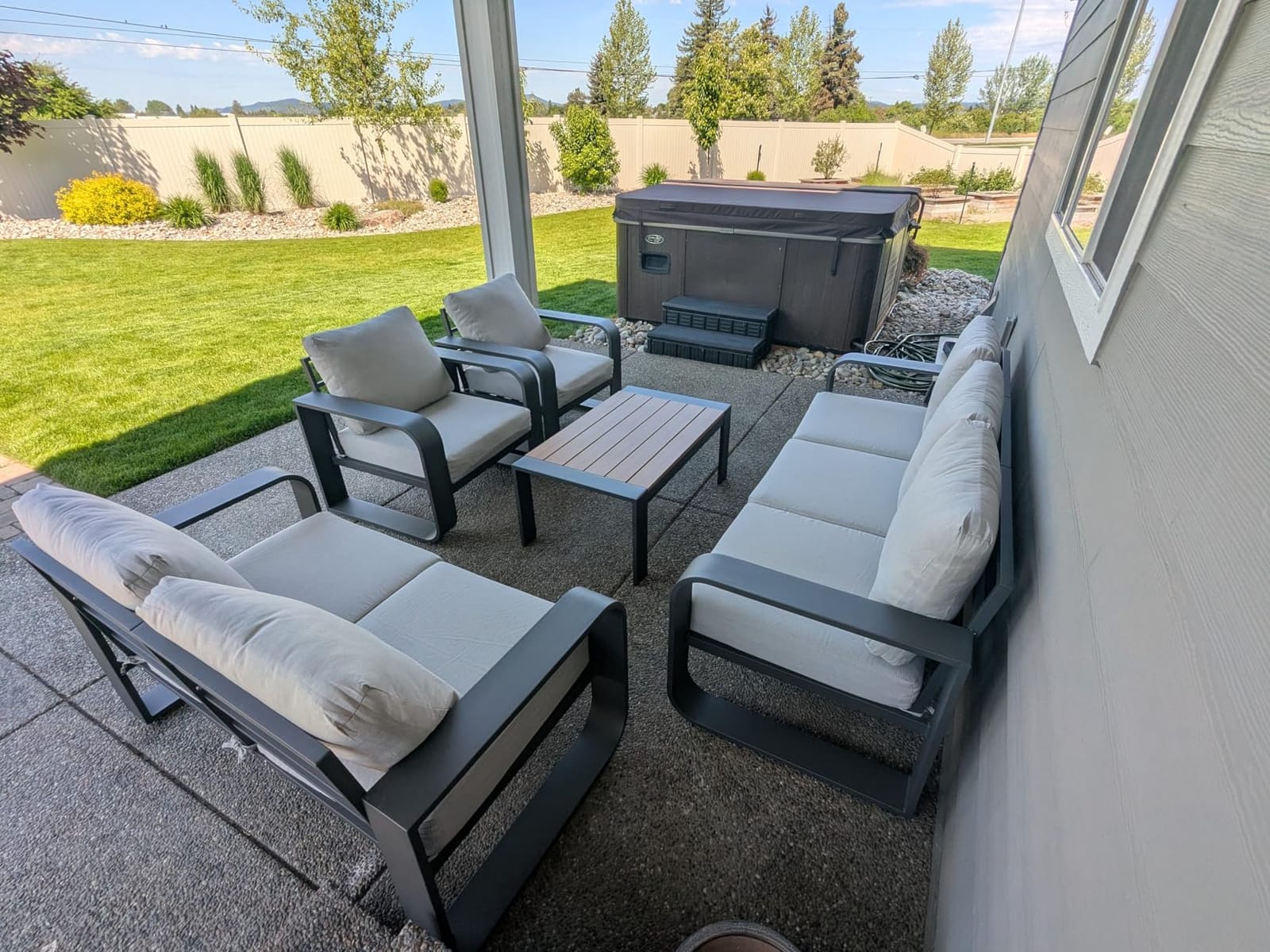 Oversized Aluminum Outdoor Furniture Set, Extra Large Patio Furniture Sofa Set 4.8” Widened Armrest & Ultra-Thick Cushions, 5 Pcs Modern Patio Sectional for Backyard, Porch, Graphite customer photo 2